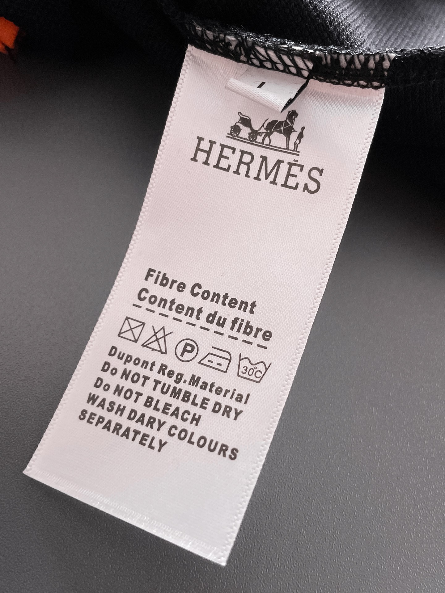 爱马仕新款网眼珠地棉布翻领短Tee，男士经典标识刺绣商务休闲短袖Polo衫，客供面料进口100%密织珠地