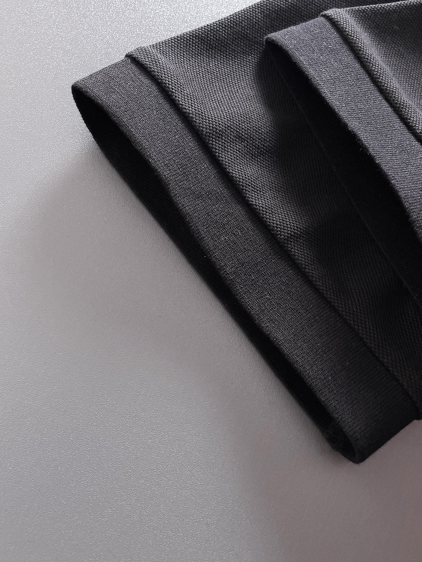 普拉达新款网眼珠地棉布翻领短Tee，男士经典标识刺绣商务休闲短袖Polo衫，客供面料进口100%密织珠地