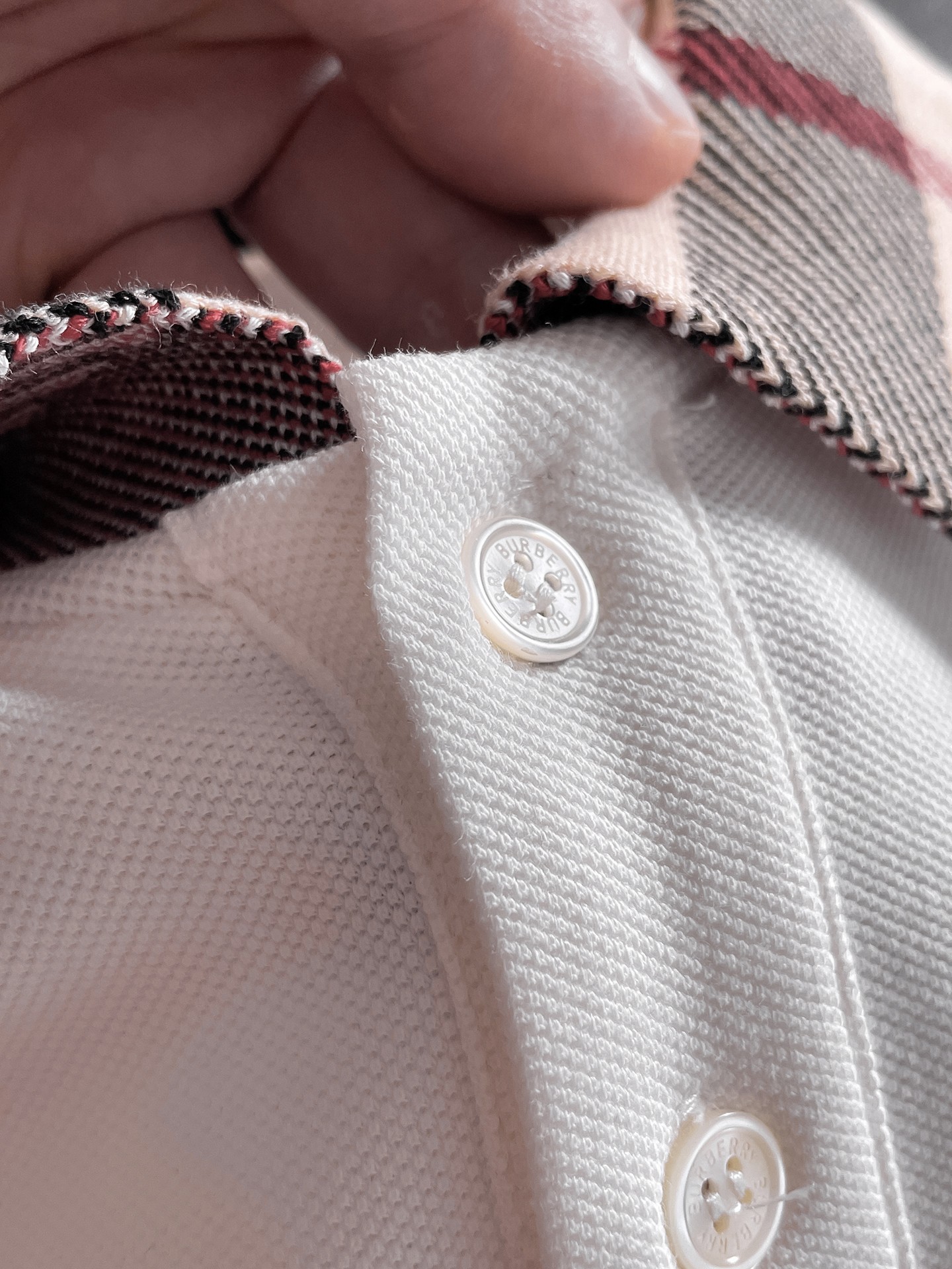 巴宝莉新款网眼珠地棉布翻领短Tee，男士经典标识刺绣商务休闲短袖Polo衫，客供面料进口100%密织珠地