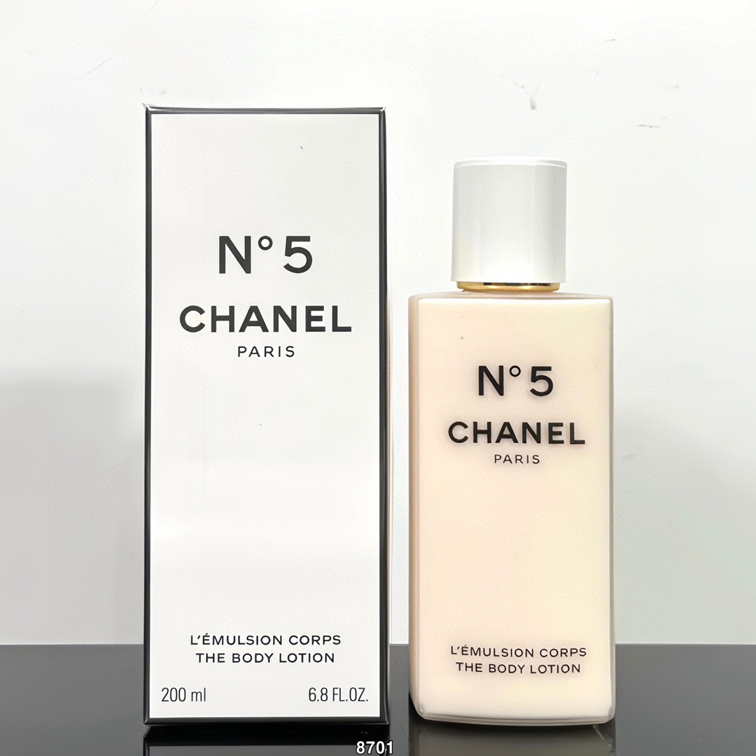 Chanel Haute Couture Haute Couture Ready-to-Wear Clothing Dress Jacket 4