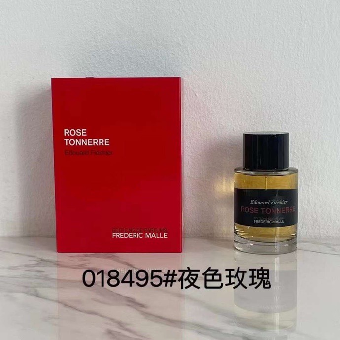 高端品质/95💰
法国德瑞克马尔香水100ml！味道：一轮玫瑰，紫丁香，贵妇肖像，浓缩苦橙，醉人晚香玉，冬之水，狂野麝香，法国情人，夜色玫瑰，非凡香根草，天堂可待，绿野之境，不羁香根，革调玫瑰！