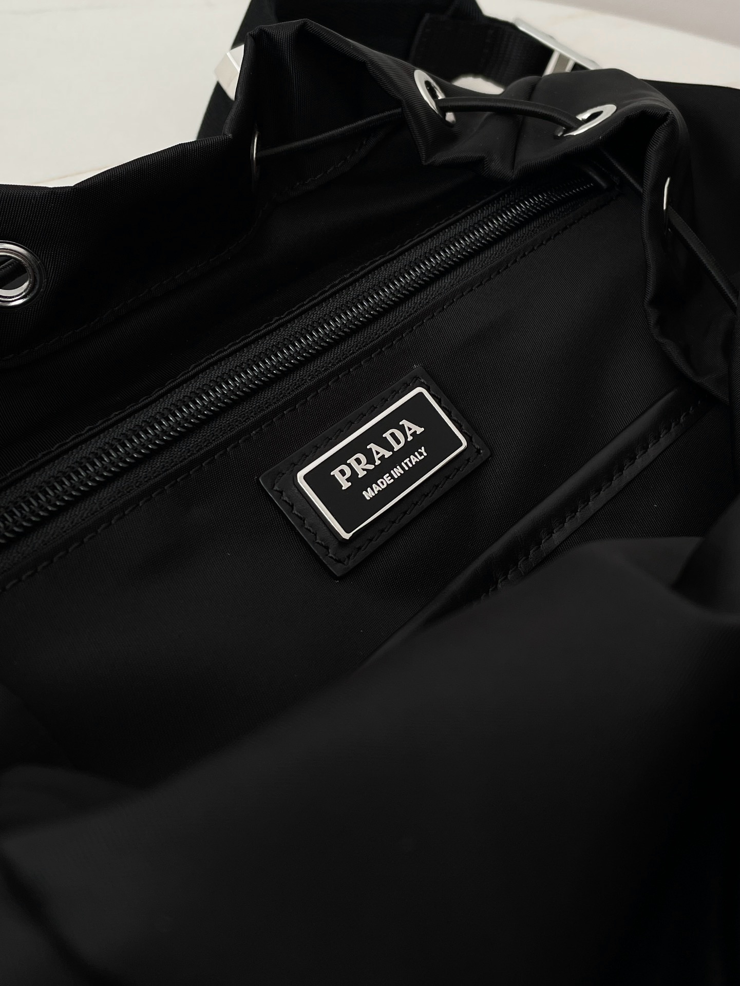 프라다 2VZ135 가방 Prada Bag 상세 이미지 9