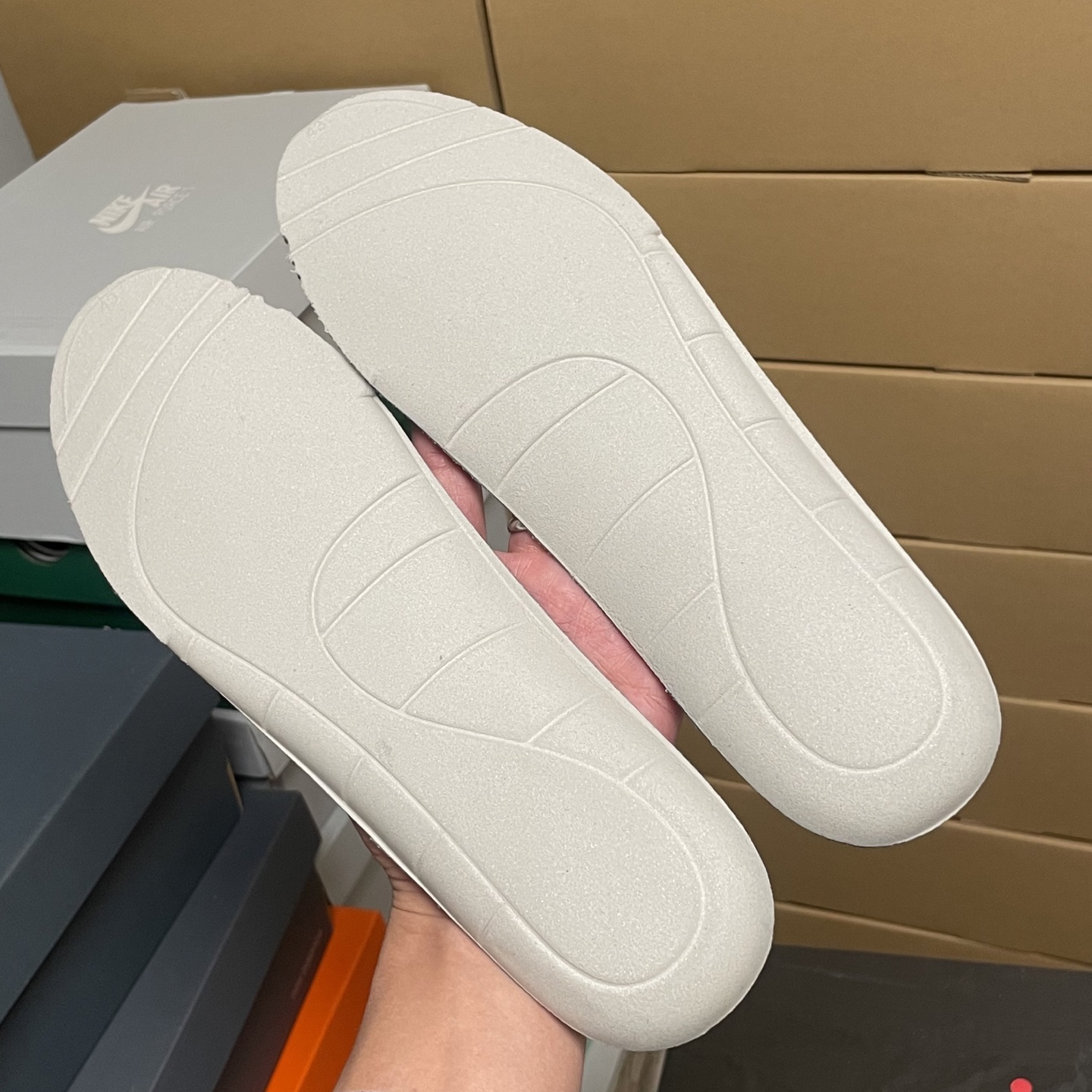 💰280
【莞产顶配】凯乐石界山GTX 鞋带款出货
户外运动 防滑透气 登山徒步鞋
尺码：38-45