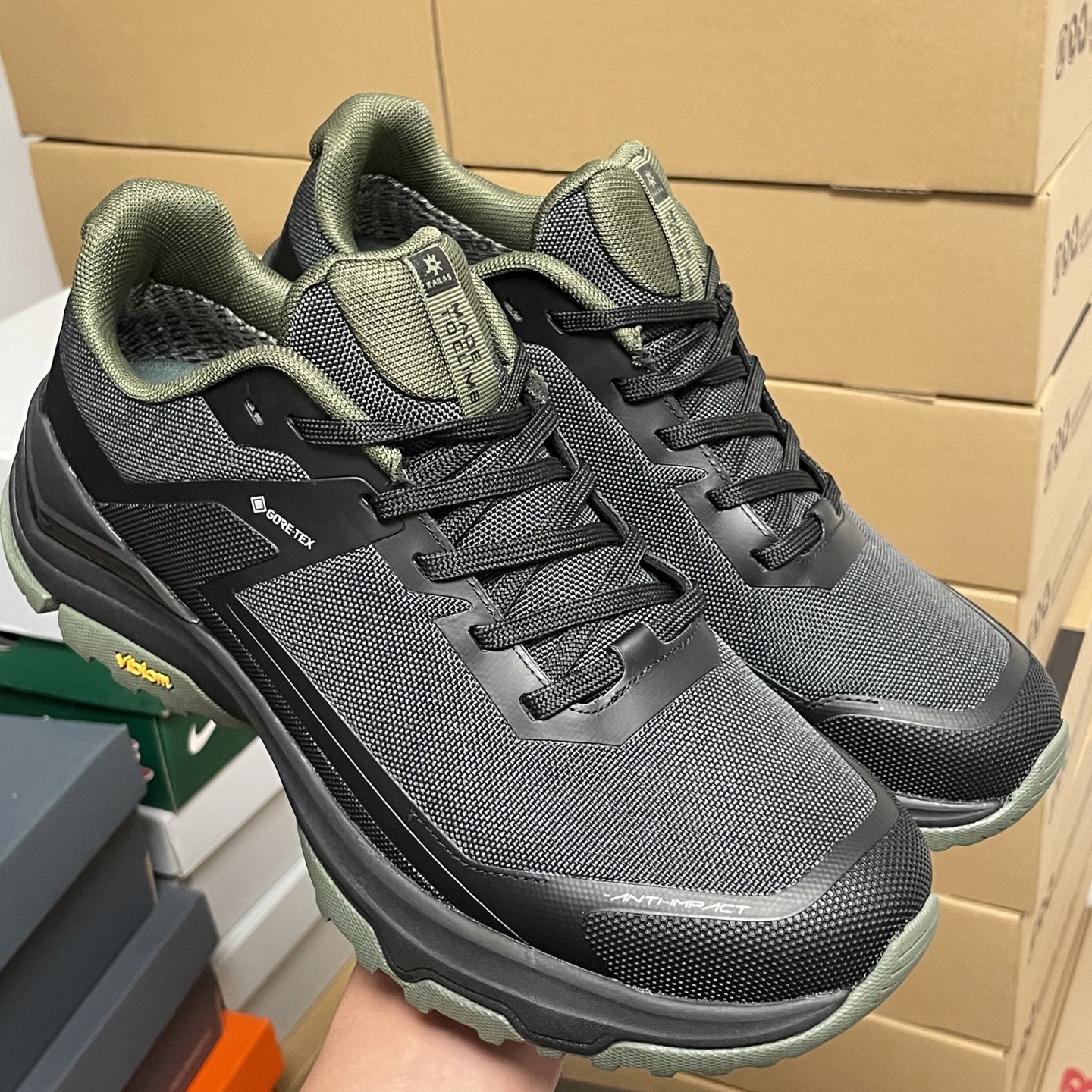 💰280
【莞产顶配】凯乐石界山GTX 鞋带款 四色齐
尺码：38-45