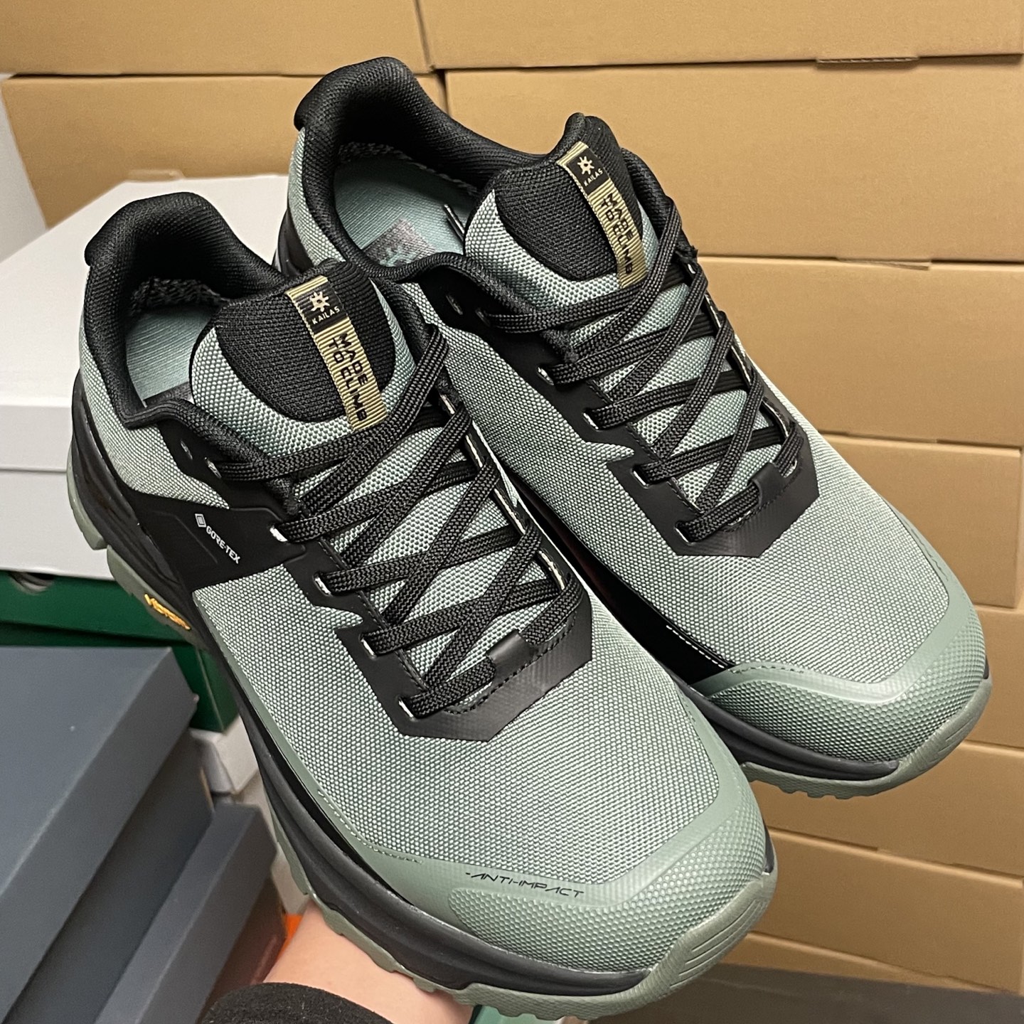 💰280
【莞产顶配】凯乐石界山GTX 鞋带款出货
户外运动 防滑透气 登山徒步鞋
尺码：38-45