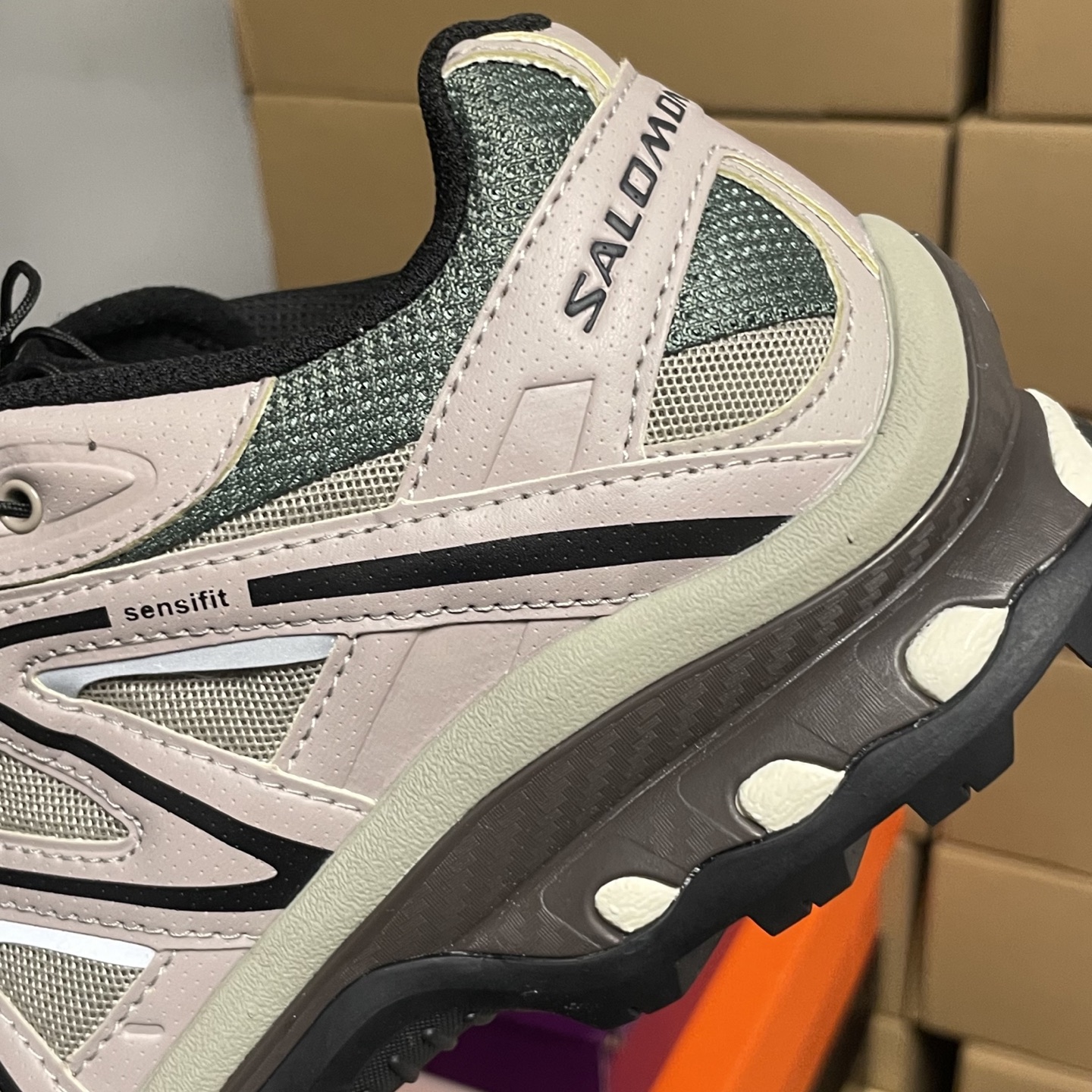 全码补齐✊ 福利特价💰长期福利‼️💰169
外贸特供 萨洛蒙XTQ
版型好 清洁度高 东莞回流订单 持续补货 目前不会断码 价格实在太香
尺码:36-45