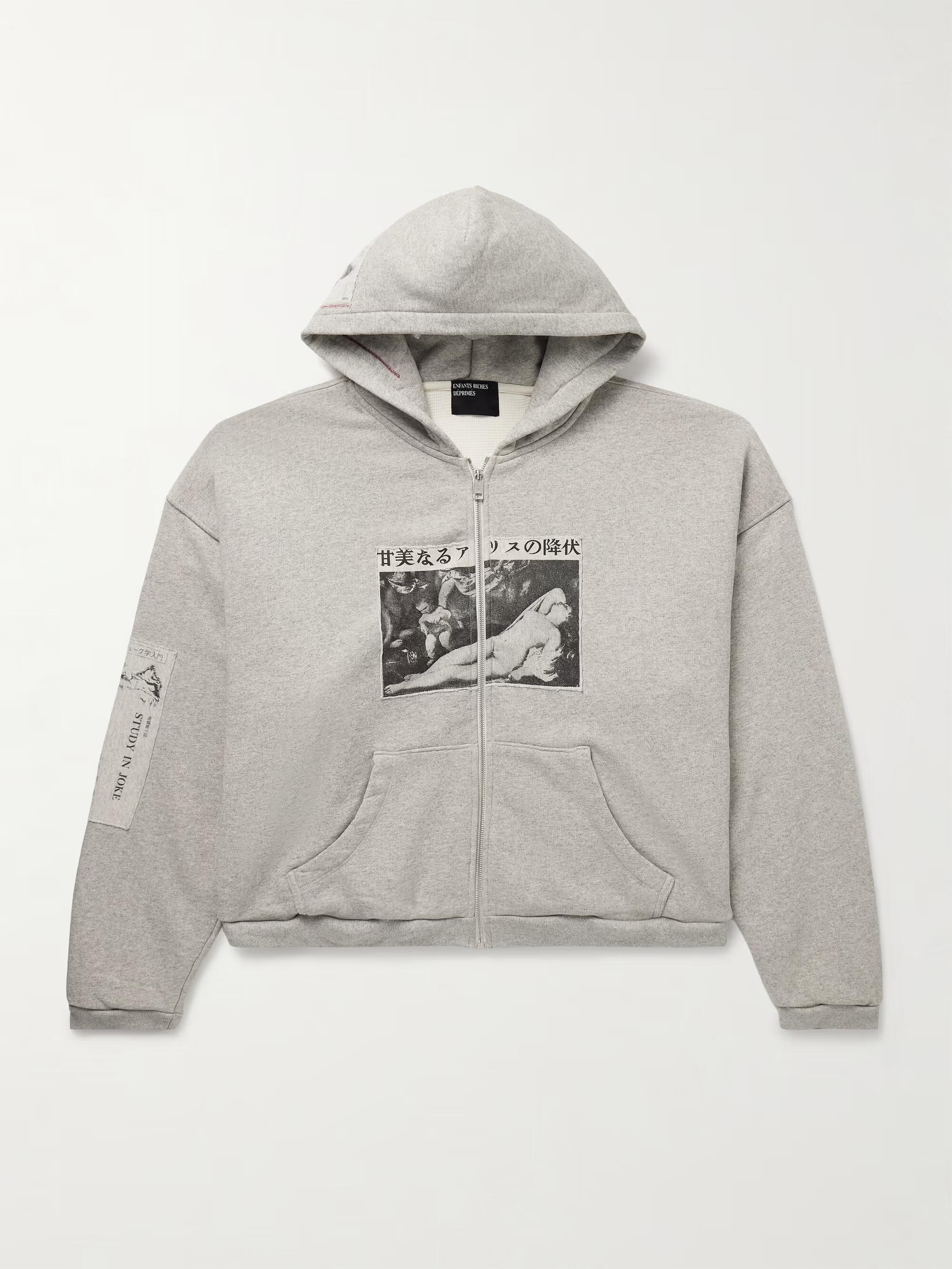 🧸ERD25ss"降伏"日文爱丽丝花灰拉链贴布帽衫忧郁的富二代开衫外套P193
款号:666
码数:1码 2码 3码
颜色:正确做旧灰色
定纺100%棉500克麻灰鱼鳞毛圈面料我们的布都是裁之前水洗过一遍 确保不会缩水洗后的克重达到520克
定织细针全棉华夫格里衬
定染米白色为了这个内衬的米白都染了3遍
贴布也是定染的100%棉雪花灰底布
印花都是透气无胶感的水浆印花
并且这个印花是可以透到可以透出底布的雪花灰!
定制开模拉链 刻字清晰且有一点做旧感
成衣柔软水洗 使其整体厚重且柔软 并且贴布边缘有自然褶皱!
水洗过后衣服内里还得拆卸一遍 清理掉多余毛絮
我也是为了做这个华夫格内里剪了内里一块布 结果发现YB里面都是毛絮不过想想老美的东西有这种情况也不奇怪了
真的都是一些隐藏的看不到的成本但是我还是会不惜成本的去做
OS版型 男女胖瘦随意驾驭