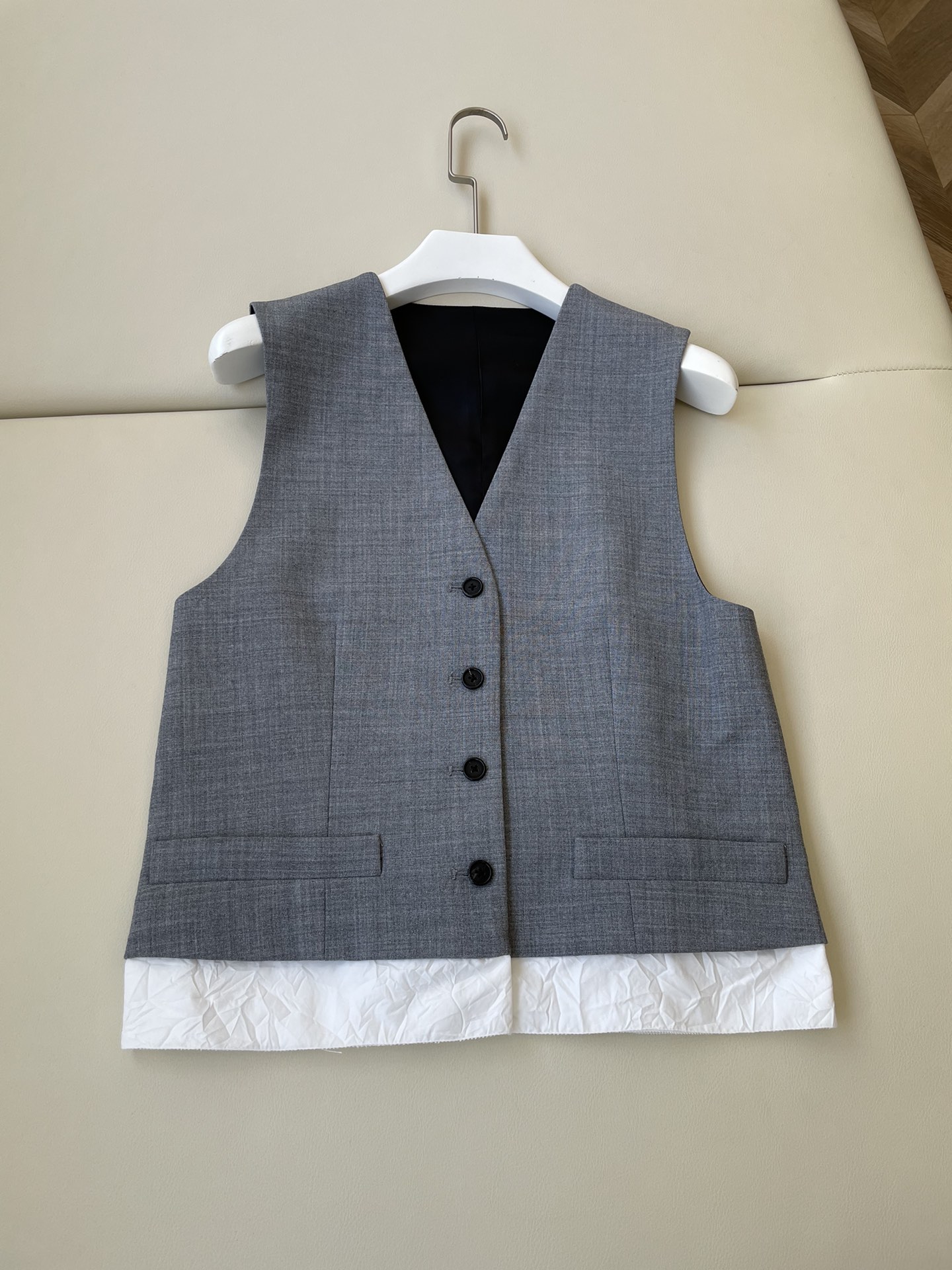 P1219, one-size-fits-all female suit, packaged with the graft vests. Size: SML - 图片 1