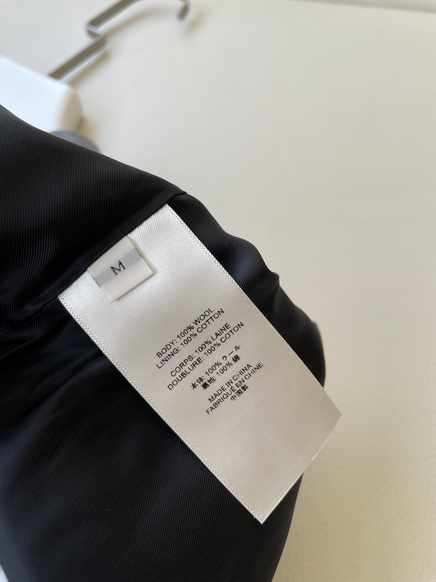 P1219, one-size-fits-all female suit, packaged with the graft vests. Size: SML - 图片 6