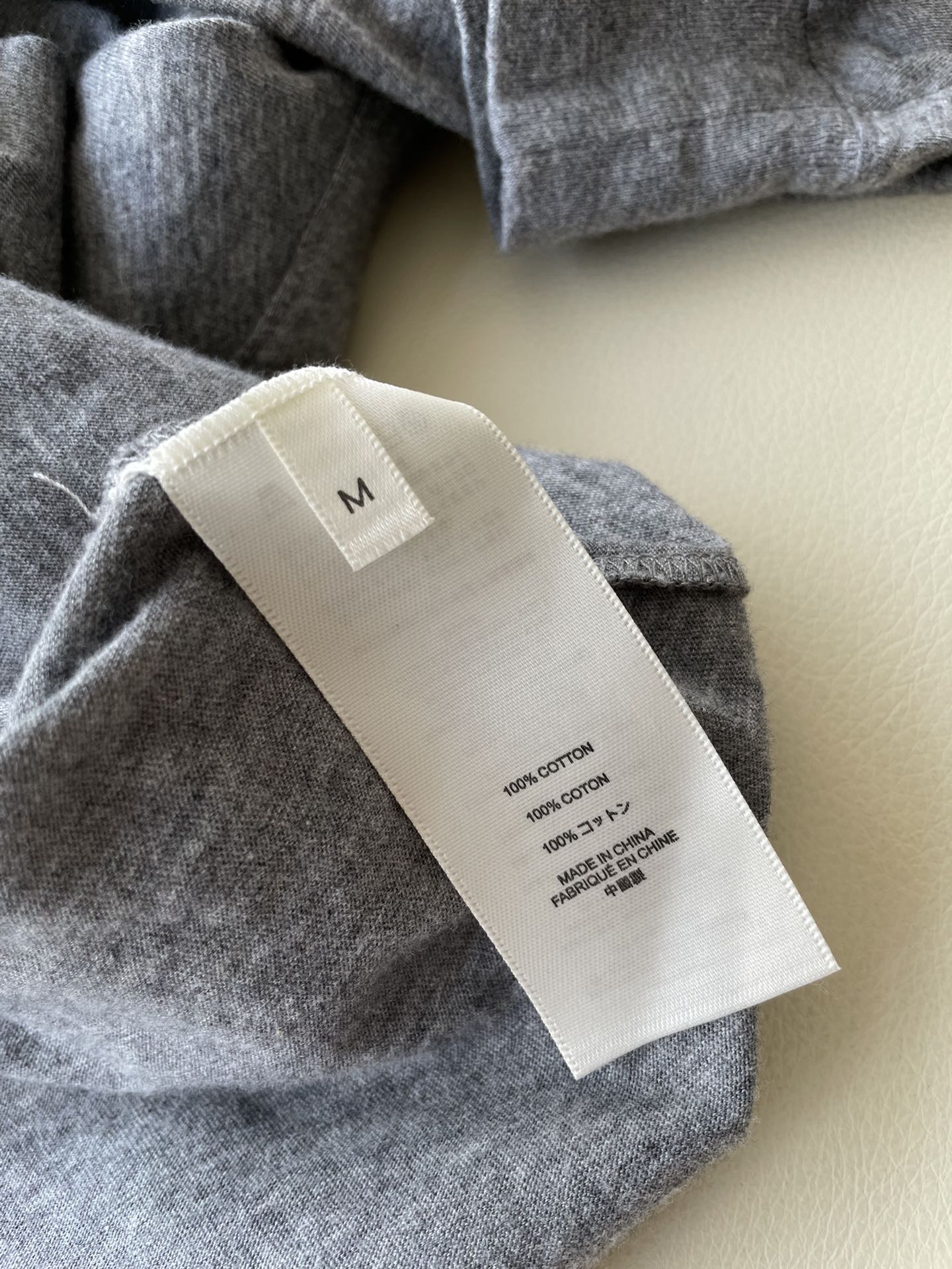 Super-Simplistic Single-Rate Female Suit for All Sizes and Styles - 图片 7