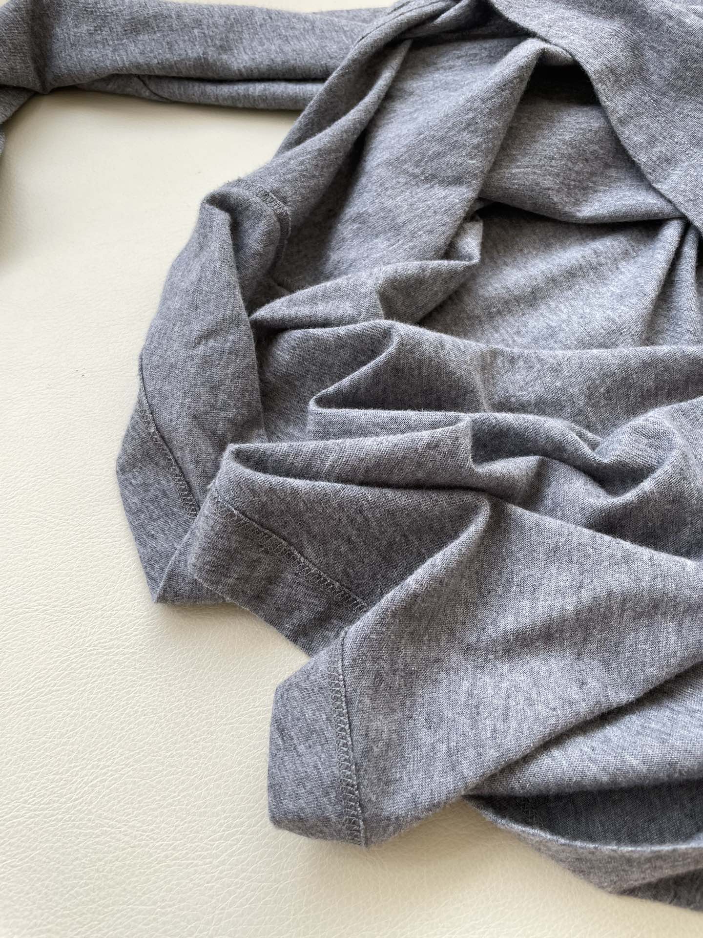 Super-Simplistic Single-Rate Female Suit for All Sizes and Styles - 图片 6