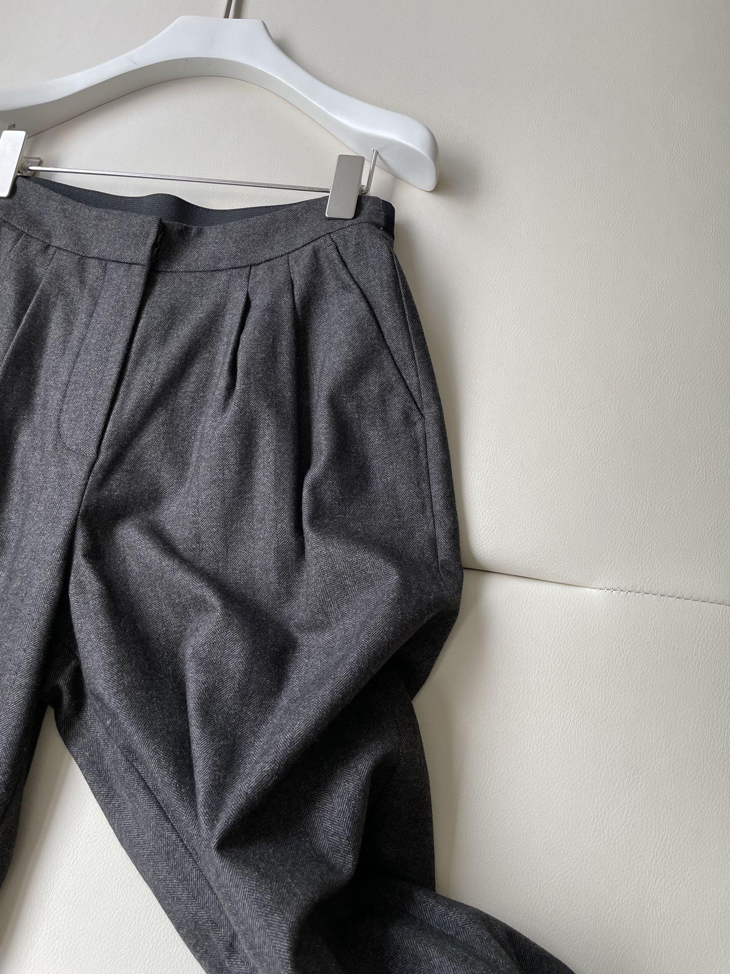 p3772 The original one-size-fits-all female suit with a packaged marni’s leisure panty. Size: SML - 图片 5