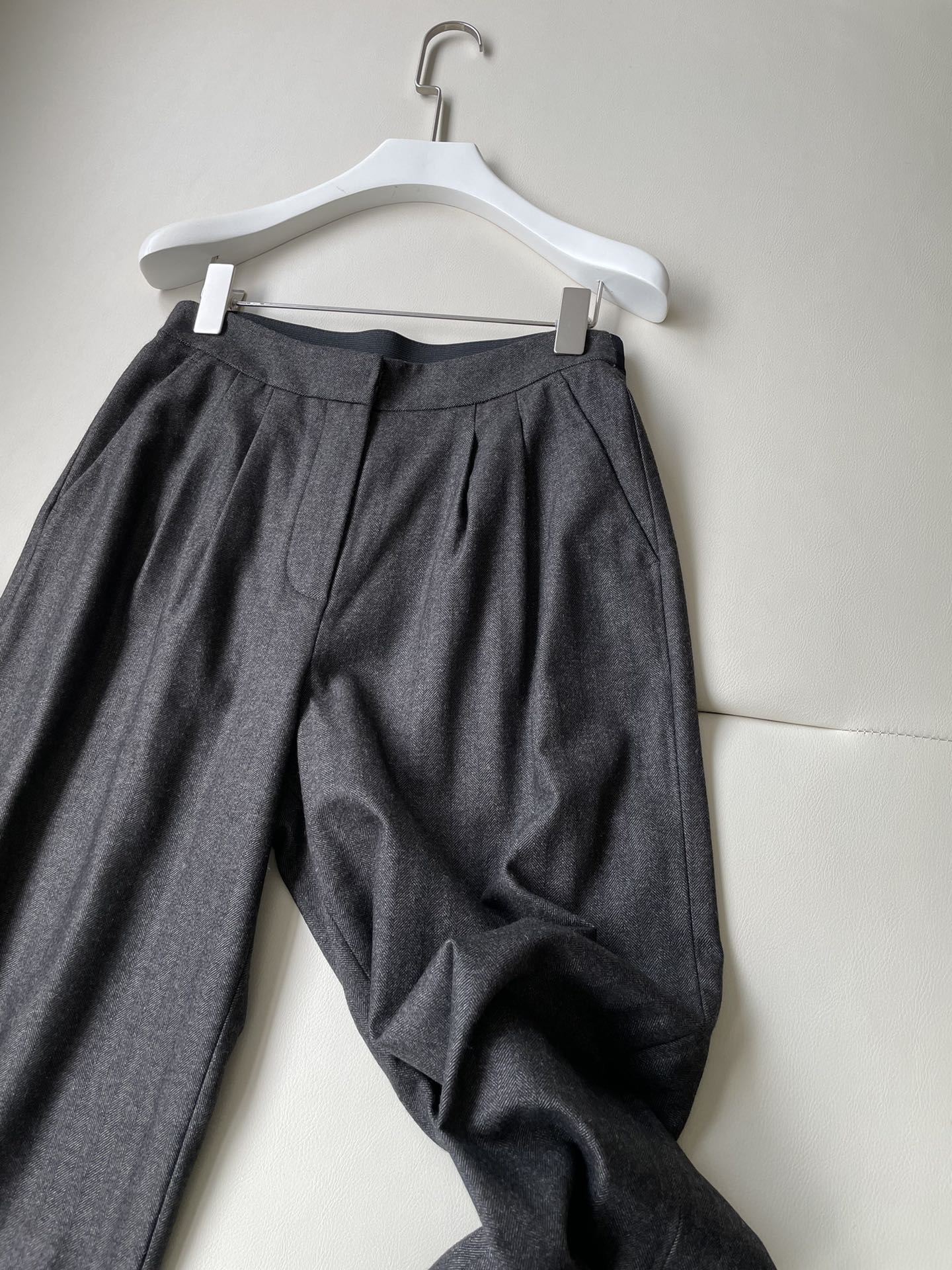 p3772 The original one-size-fits-all female suit with a packaged marni’s leisure panty. Size: SML - 图片 2