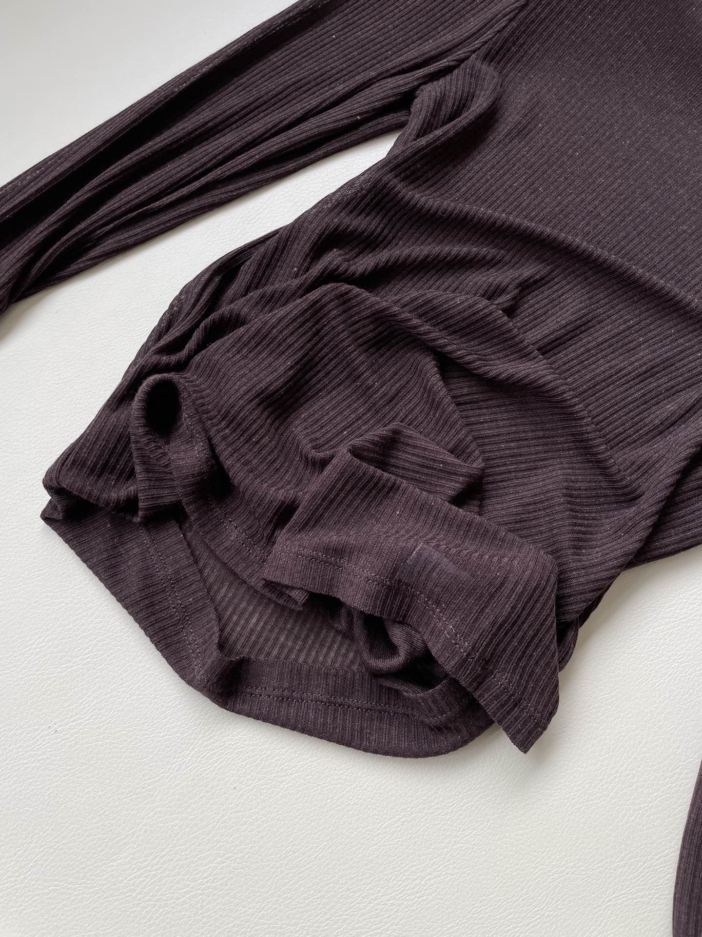Sustainable Bamboo Fiber Suit: YSL Packed, Silky, Breathable, Light, Sexy – Size SML - 图片 4