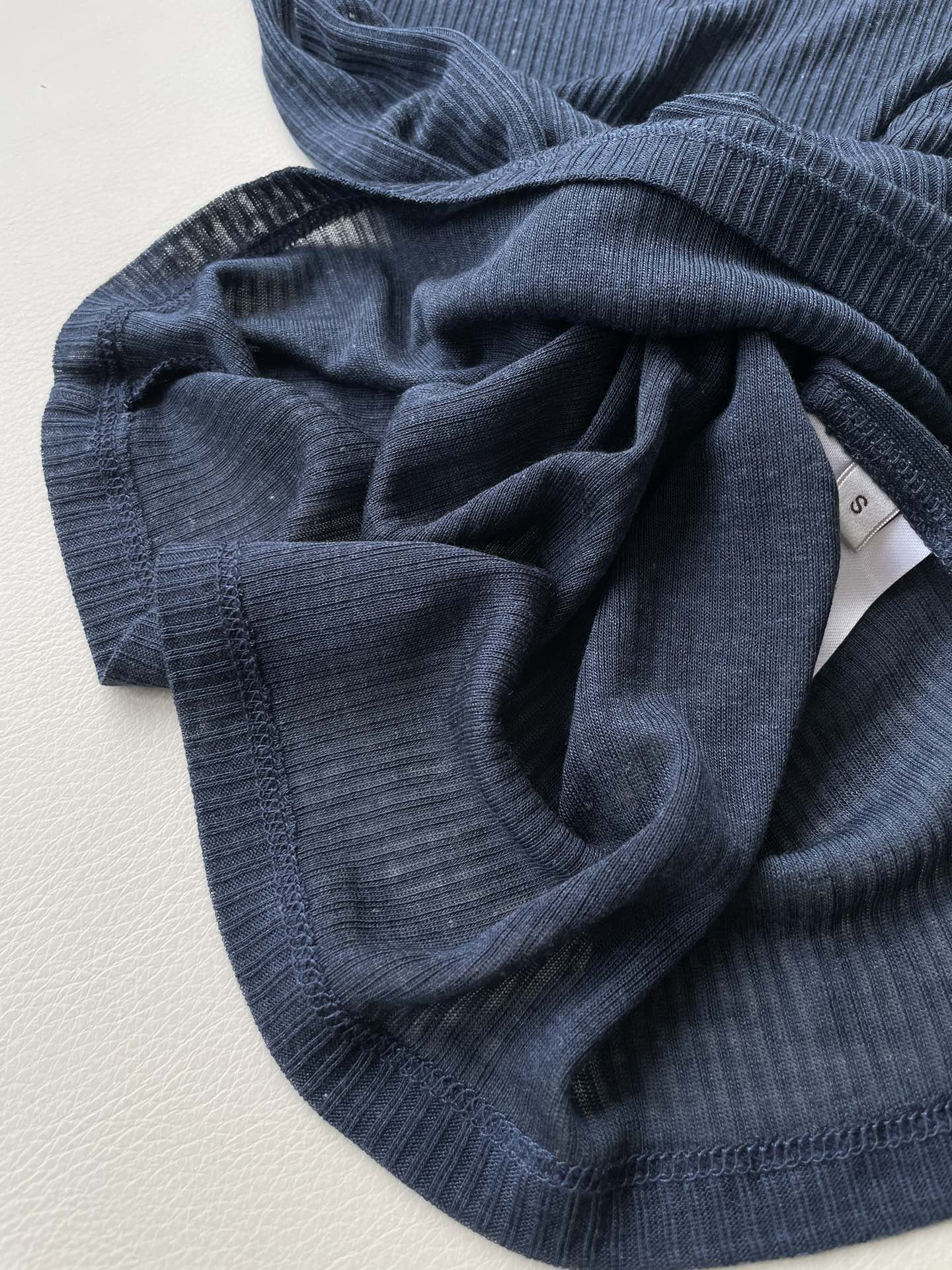 Eco-friendly Bamboo and Silk Blend Female Suit for Morning Wear - 图片 6