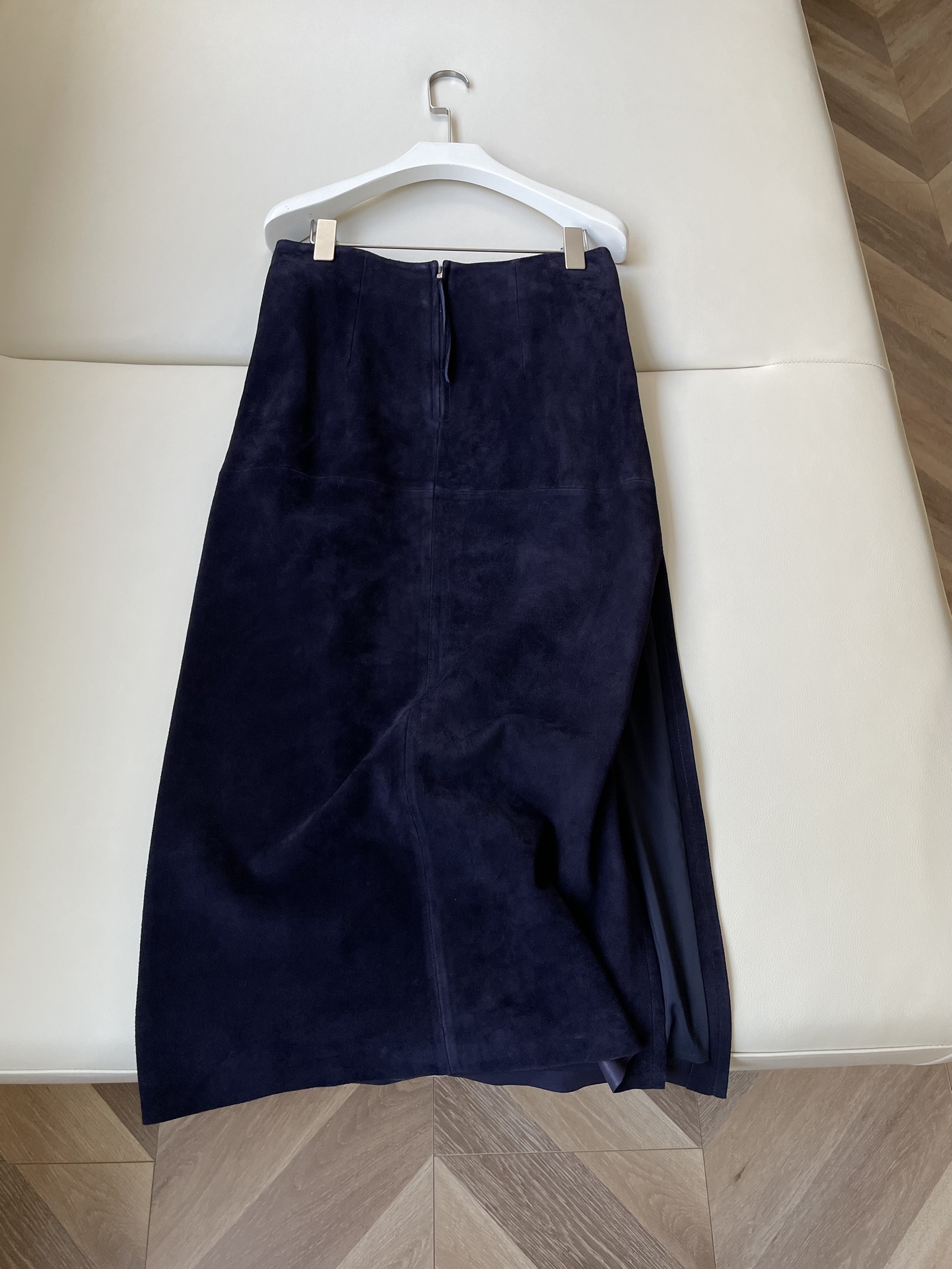 Luxurious Sheep-Head Velvet Suit: Elegant, Soft, and Functional for Autumn/Winter Season - 图片 8