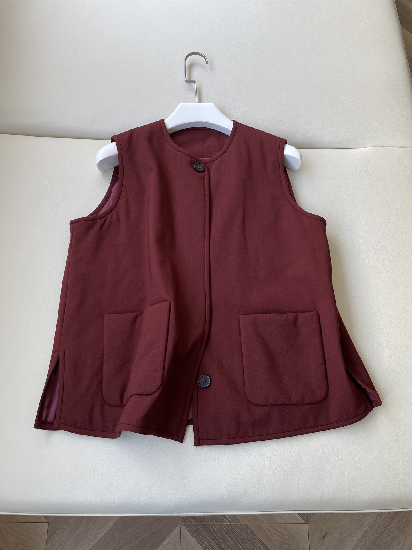 Red Wool and Cotton Horse Armor Female Outfits with Dustproof Bags - 图片 1