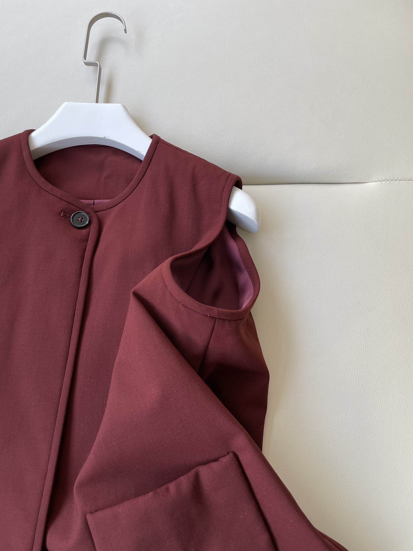 Red Wool and Cotton Horse Armor Female Outfits with Dustproof Bags - 图片 3