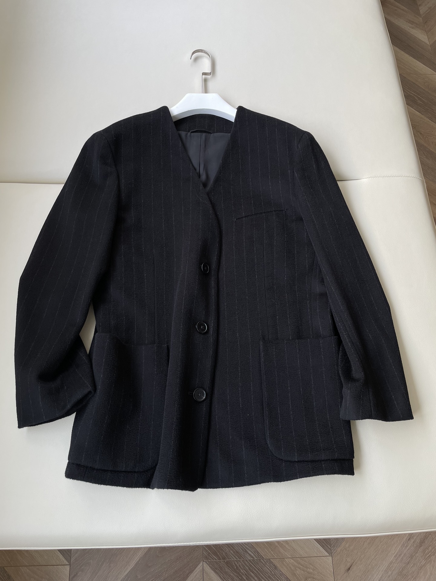 Luxurious Velvet Striped Suit with Architectural Aesthetics and Versatile Design