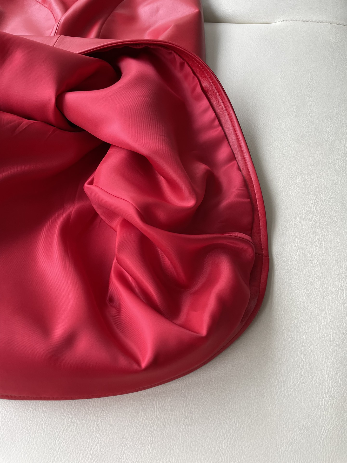 Luxurious Natural Sheepskin Dress with Red Skirt: Original, High Quality, One-Size-Fits-All - 图片 6