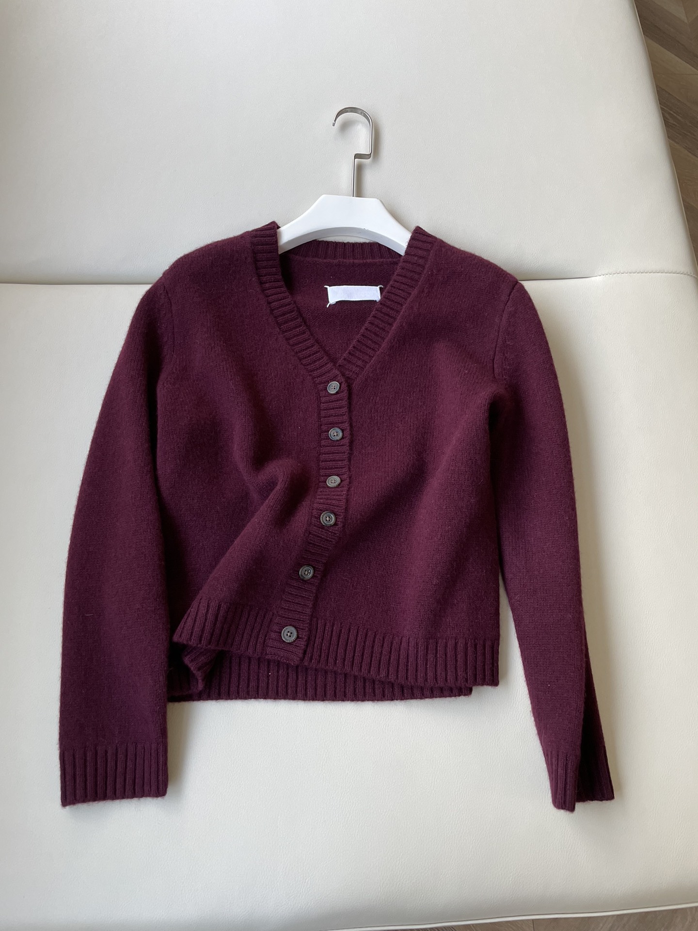 High Quality Women’s MM6 MASONMARGIELA Red Shirts with Australian Lamb Wool