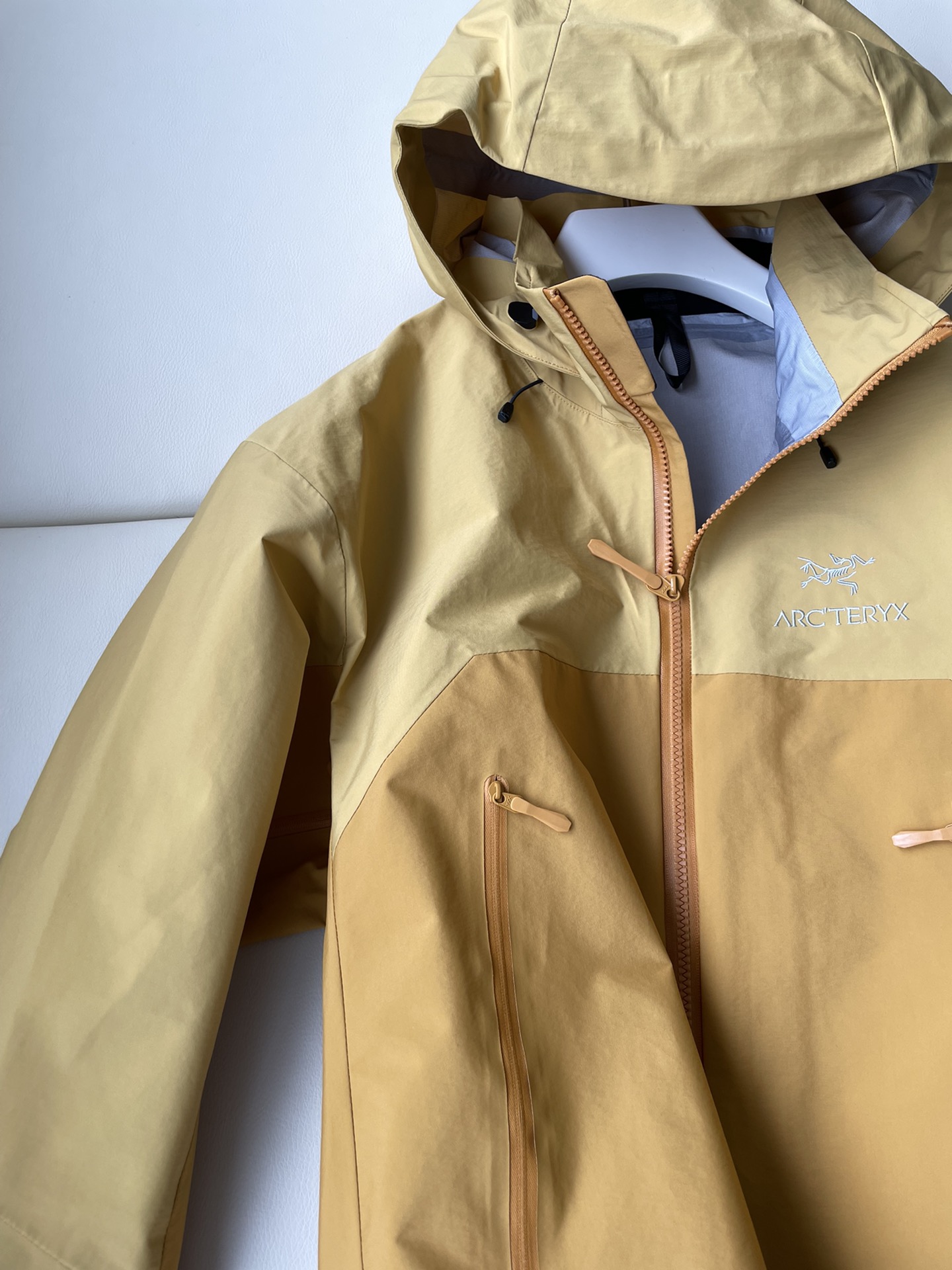 Arc’teryx BetaAR Women’s Single-Rate Mountain Riding Jacket with RECCO Reflector - 图片 3