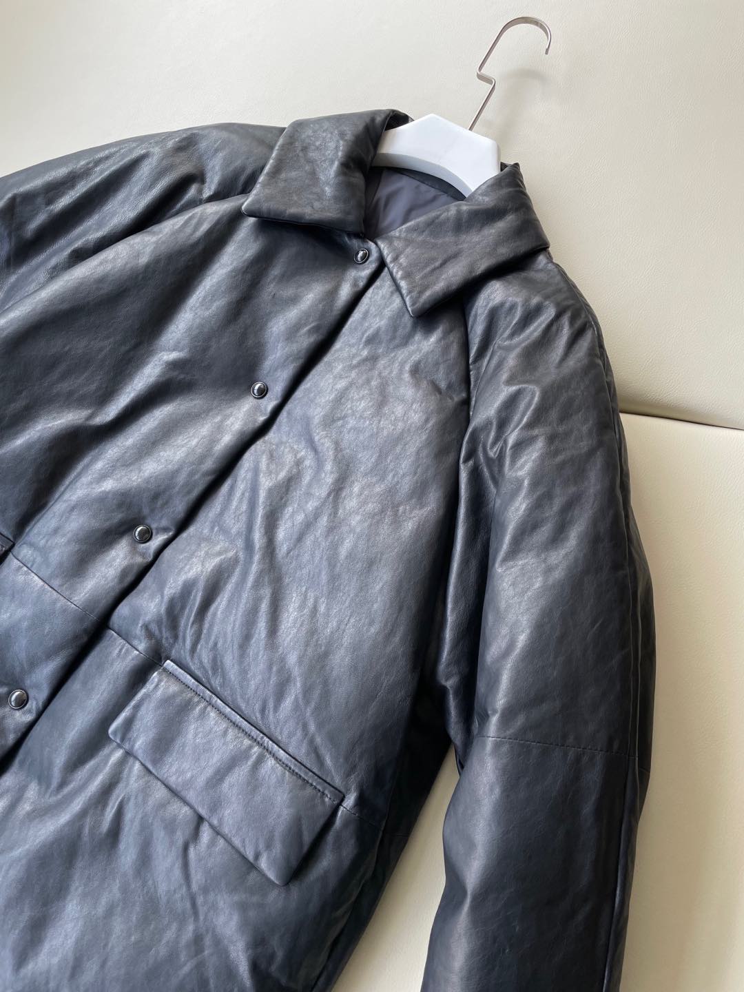 GilSander Single-Rate Female Suit: Premium Leather Velvet, Warmth, and Elegance - 图片 2