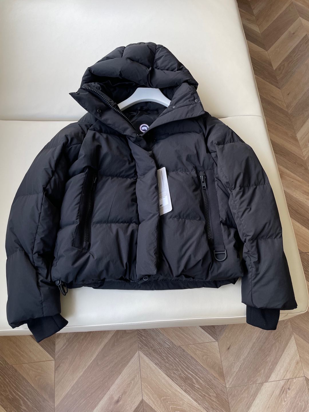 Women’s Velvet Outdoor Suit with Durable Cordura Fabric for Cold Weather Activities