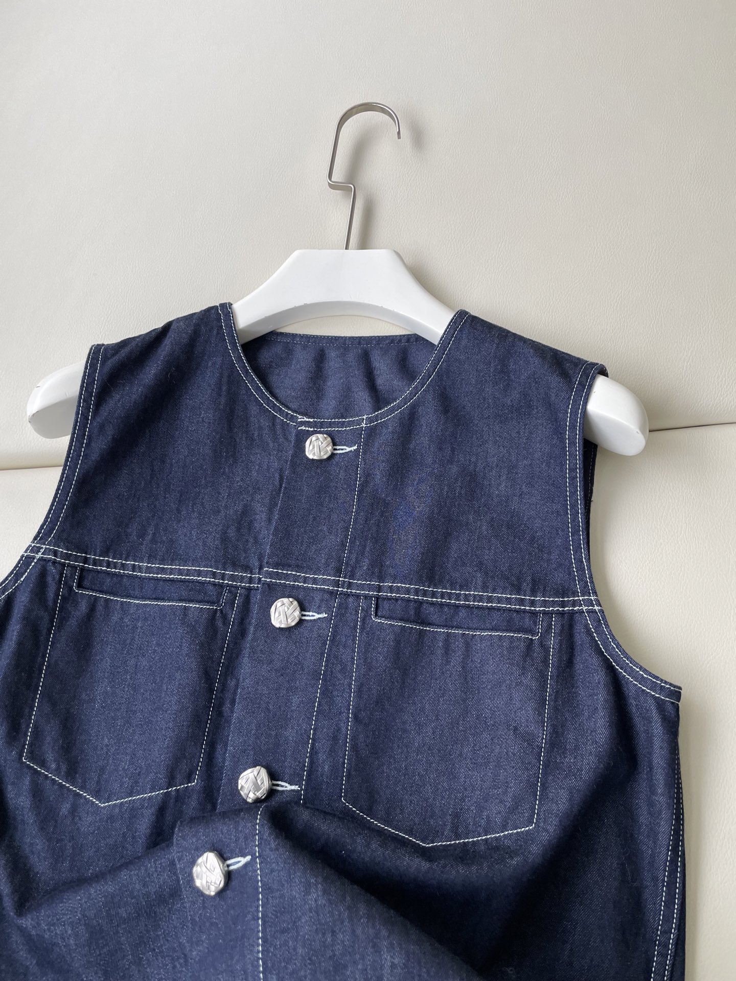 “Turkey’s Imported Cotton Cowboy Vest: Comfortable and Stylish One-Size-Fits-All Suit” - 图片 2