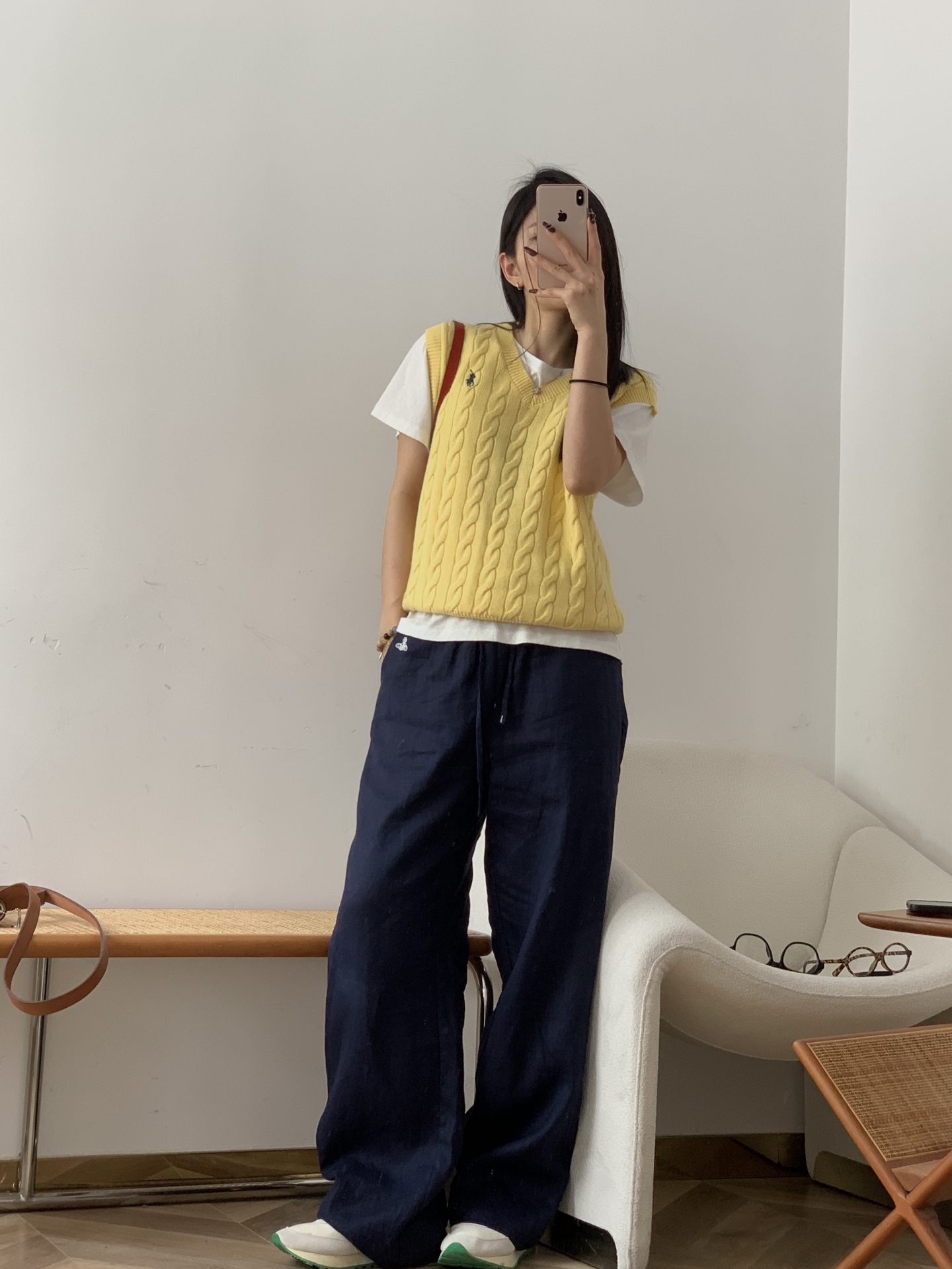 It’s yellow - 图片 1