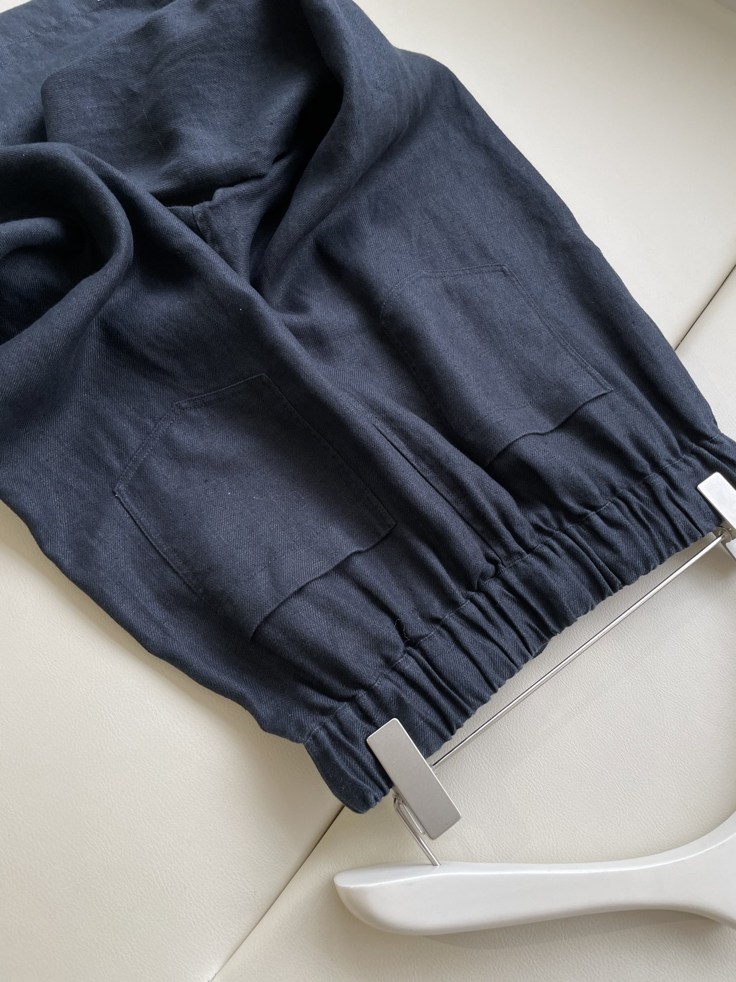 Sand-Washed Linen Suit: Comfortable, Stylish, and Breathable with Unique Design - 图片 8