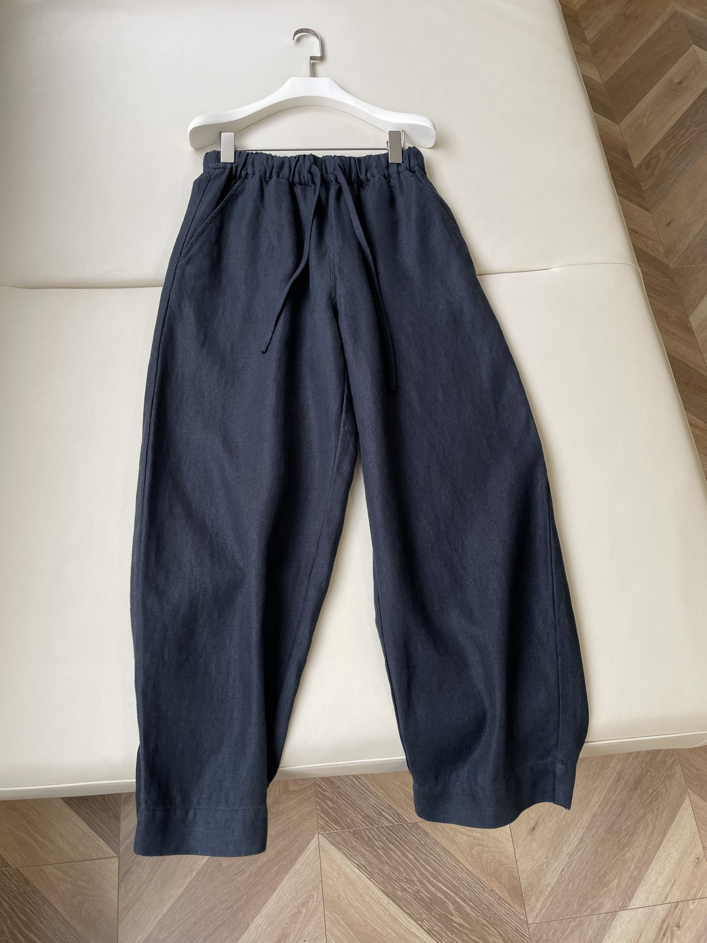 Sand-Washed Linen Suit: Comfortable, Stylish, and Breathable with Unique Design