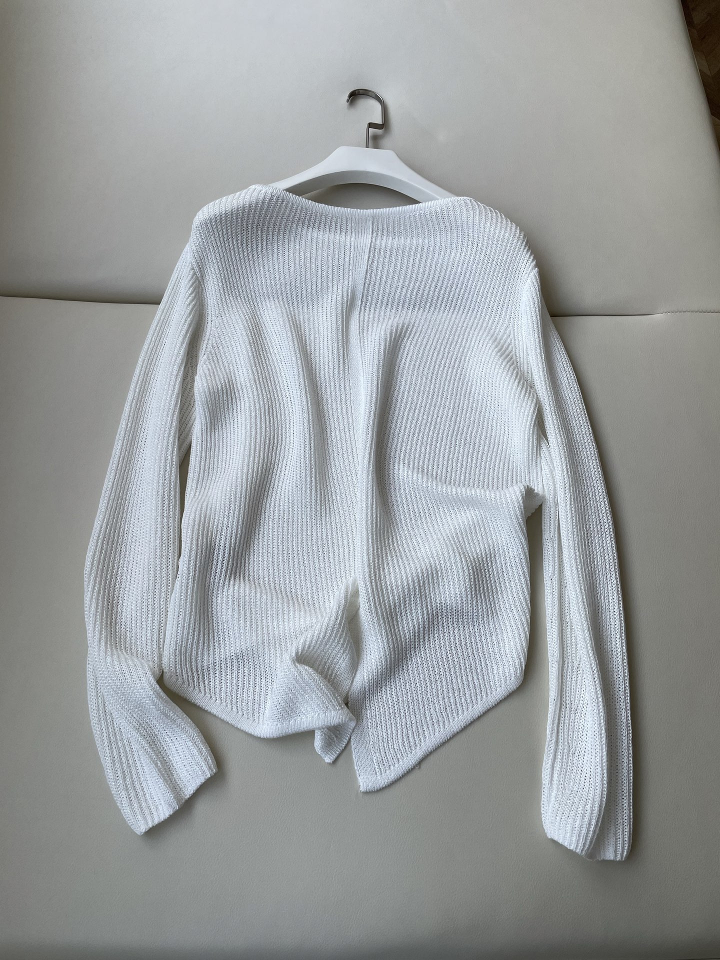 Stylish One-Size-Fits-All Female Suit with High-End Tailoring and Soft Fabric - 图片 8