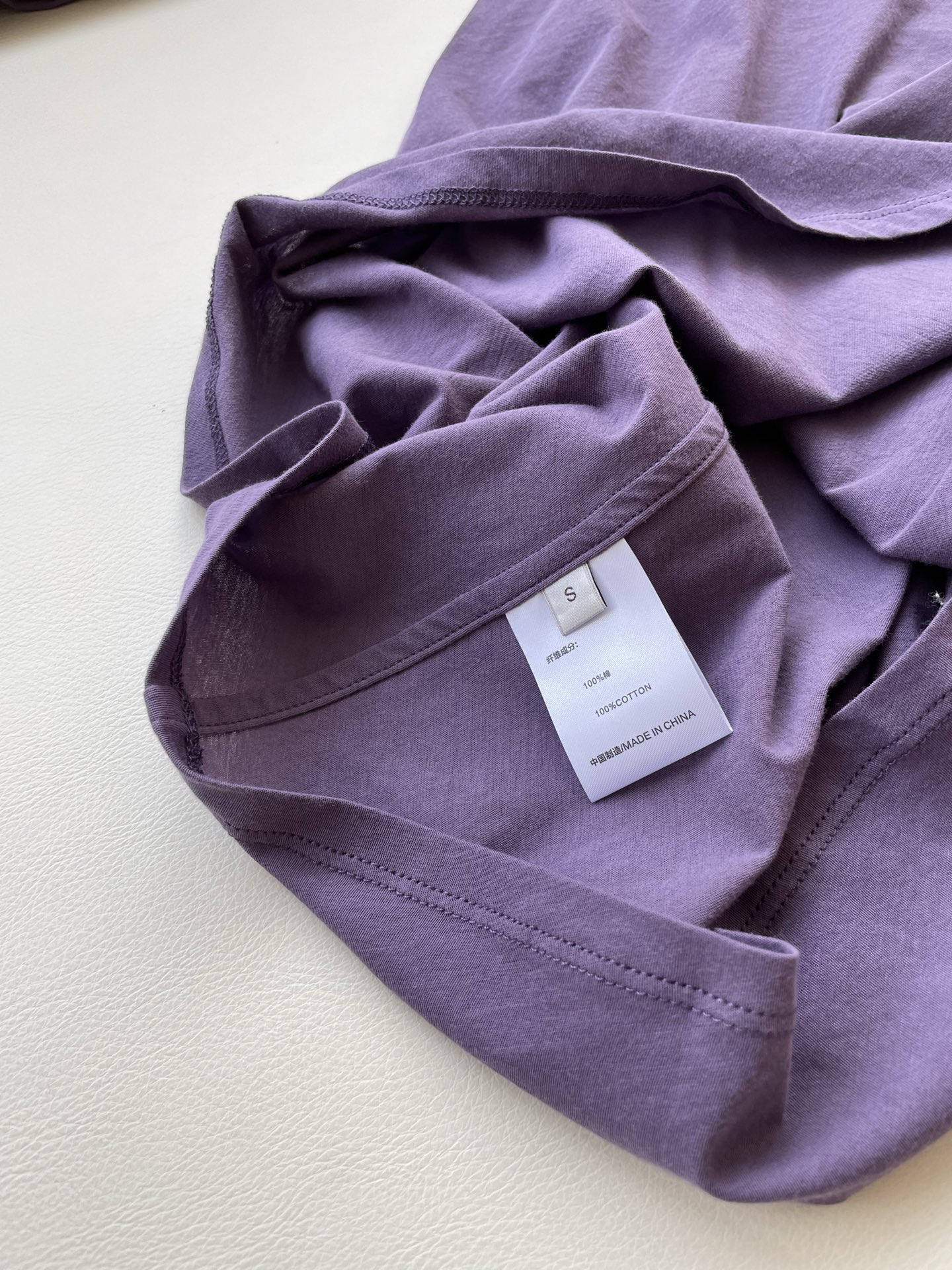 TheRow Cotton T-shirt: Lightweight, Soft, and Comfortable Single-Handed Female Suit - 图片 6