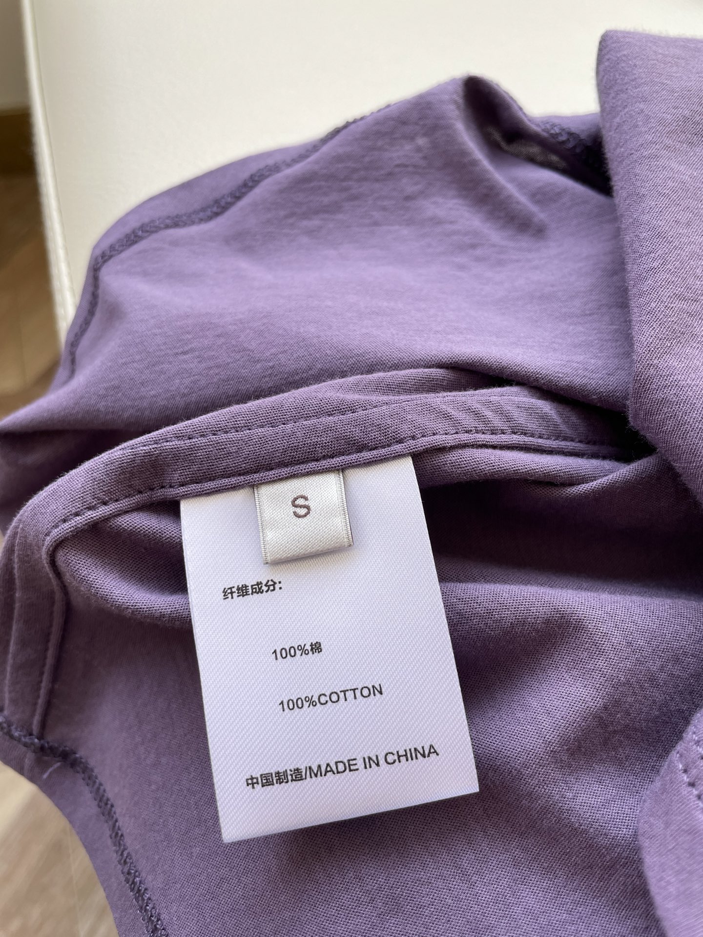 TheRow Cotton T-shirt: Lightweight, Soft, and Comfortable Single-Handed Female Suit - 图片 7
