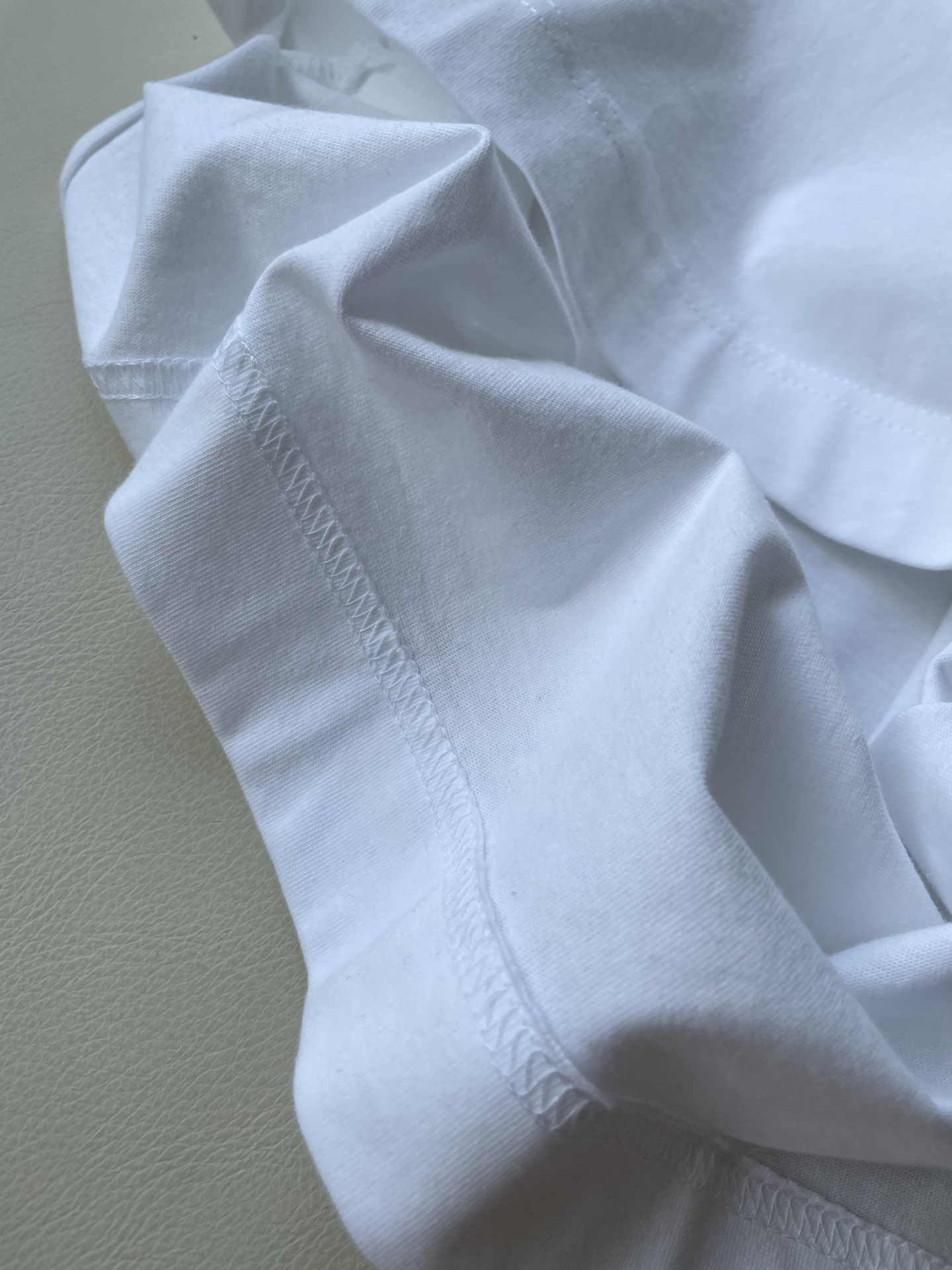 Unique Embroidered Female Suit for Queen’s Japanese Snakes Theme – Size SML - 图片 7