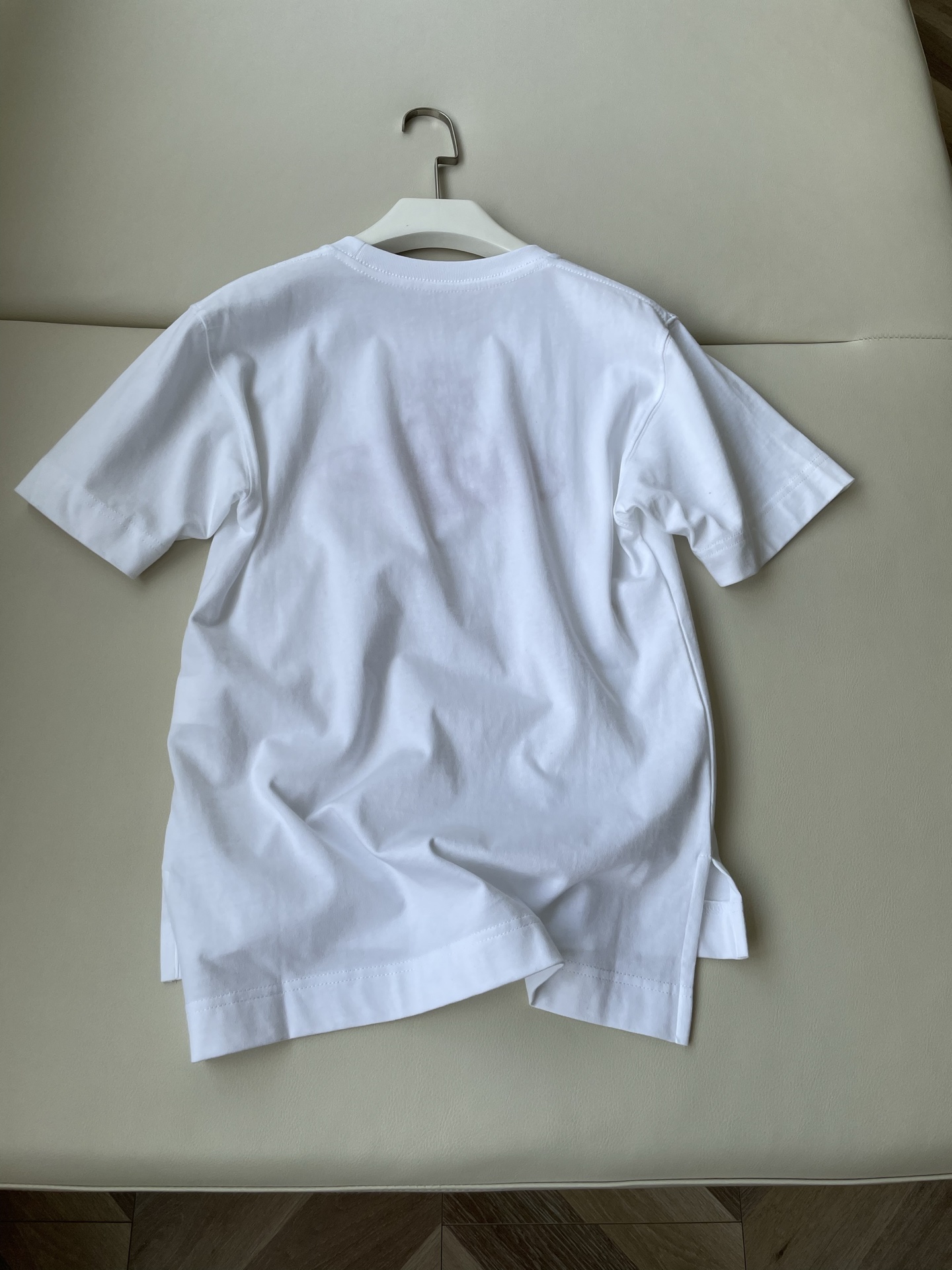 Unique Embroidered Female Suit for Queen’s Japanese Snakes Theme – Size SML - 图片 8