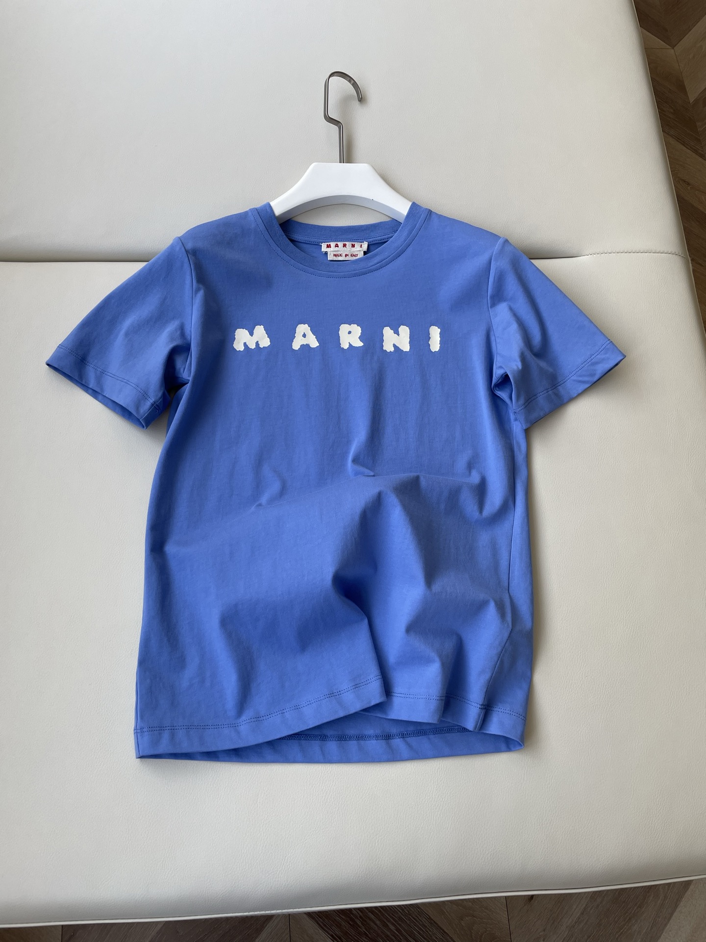Marni 25 Spring/Summer Single-Rate Female Suit with Small Logo – Size SML
