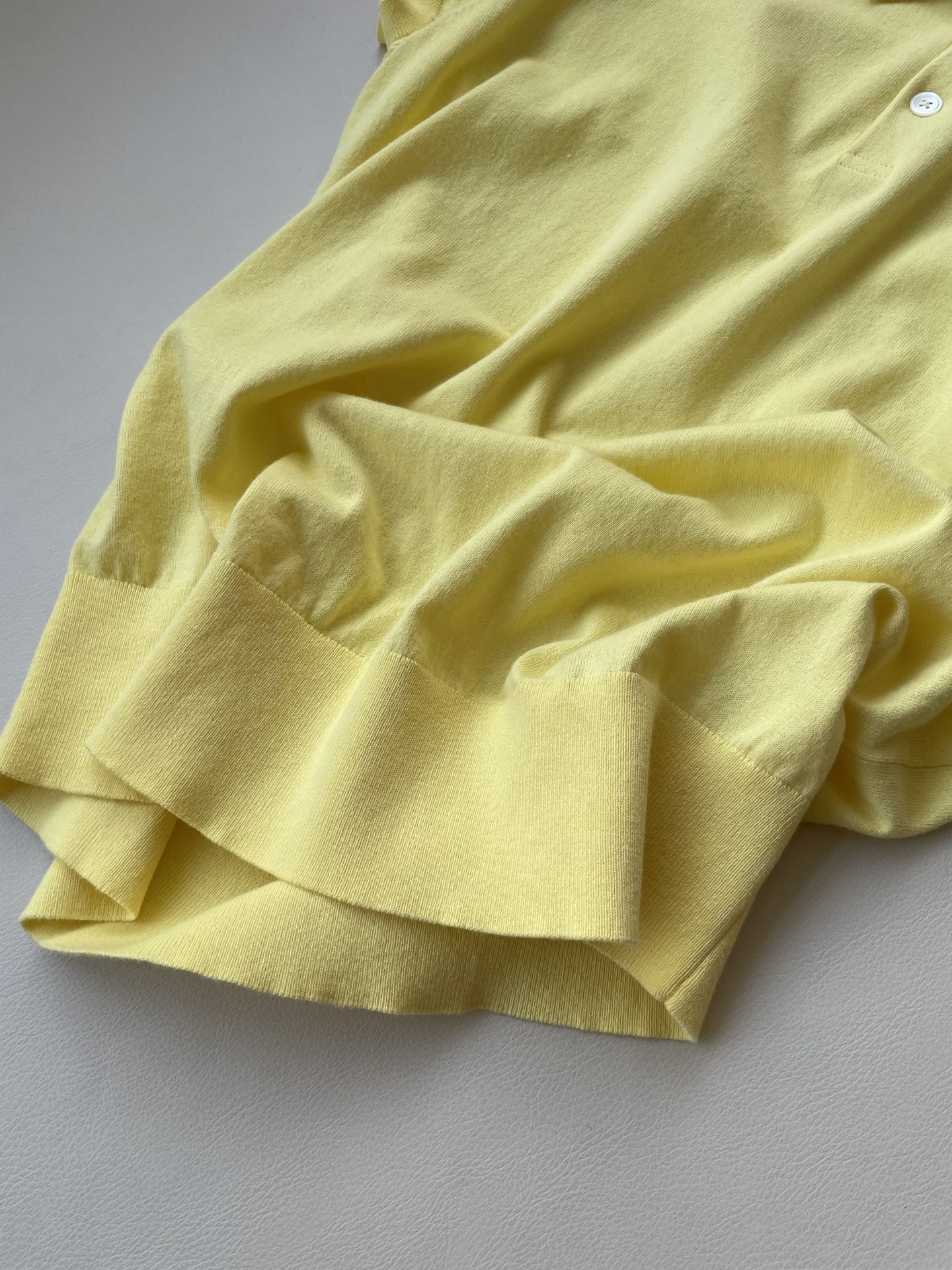 Ralph Lauren Short-Sleeve Knit Suit for Women: Perfect Spring Fashion with Packaging - 图片 4