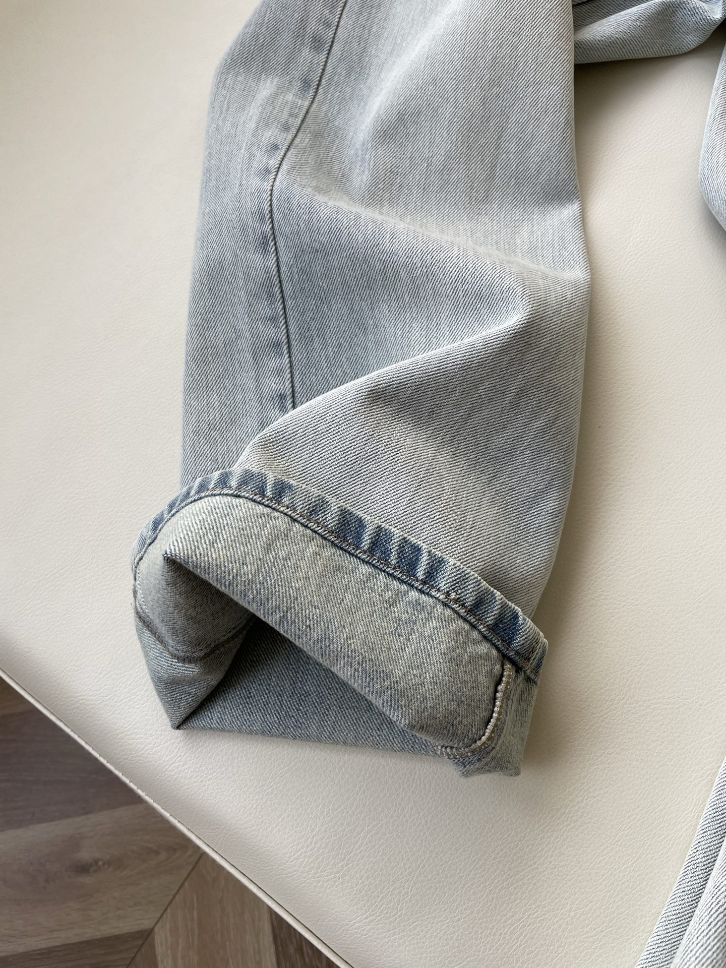 Customized Straight Jeans for Turkey’s Oldest Factory – Premium Cotton, Classic Design - 图片 4