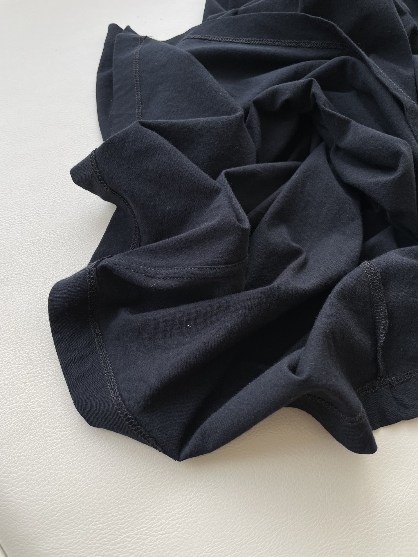 Comfortable One-Size-Fits-All Female Dress with Custom T-Shirts and Unique Cotton Fabric - 图片 6
