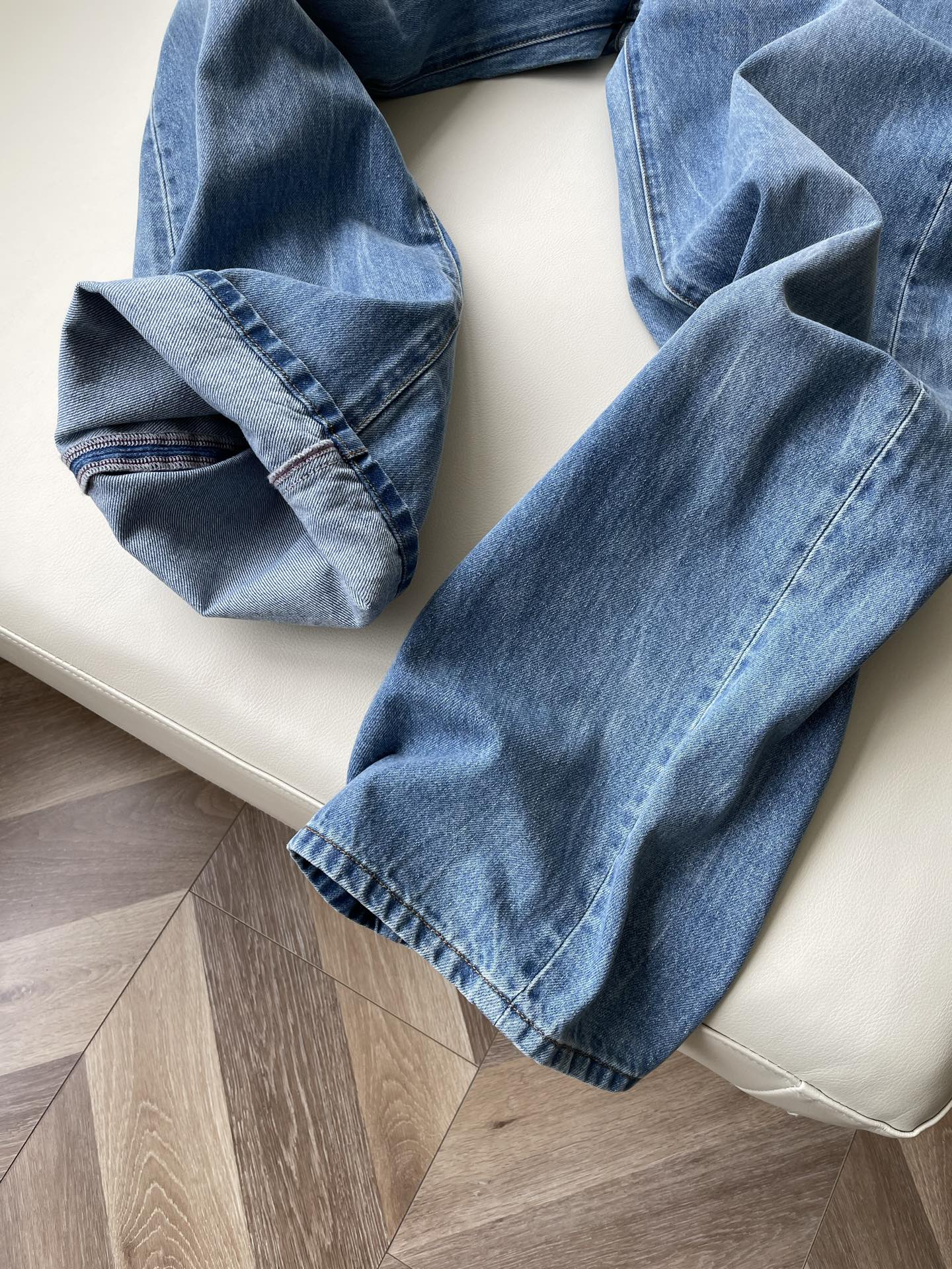 Water-Washing Women’s Suit by TheowEglitta: Fashionable, Comfortable, and Stylish - 图片 4