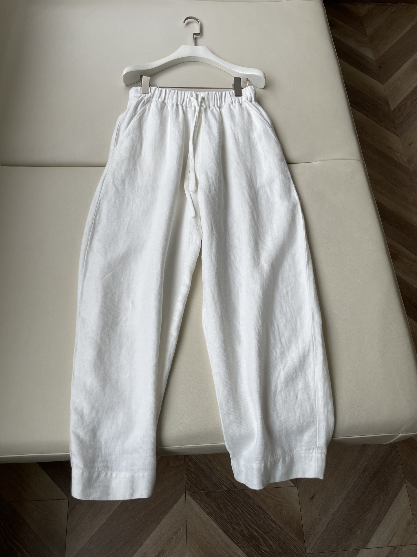 Sand-Washed Linen Suit: Comfortable, Stylish, and Breathable in White Linen Fabric - 图片 1
