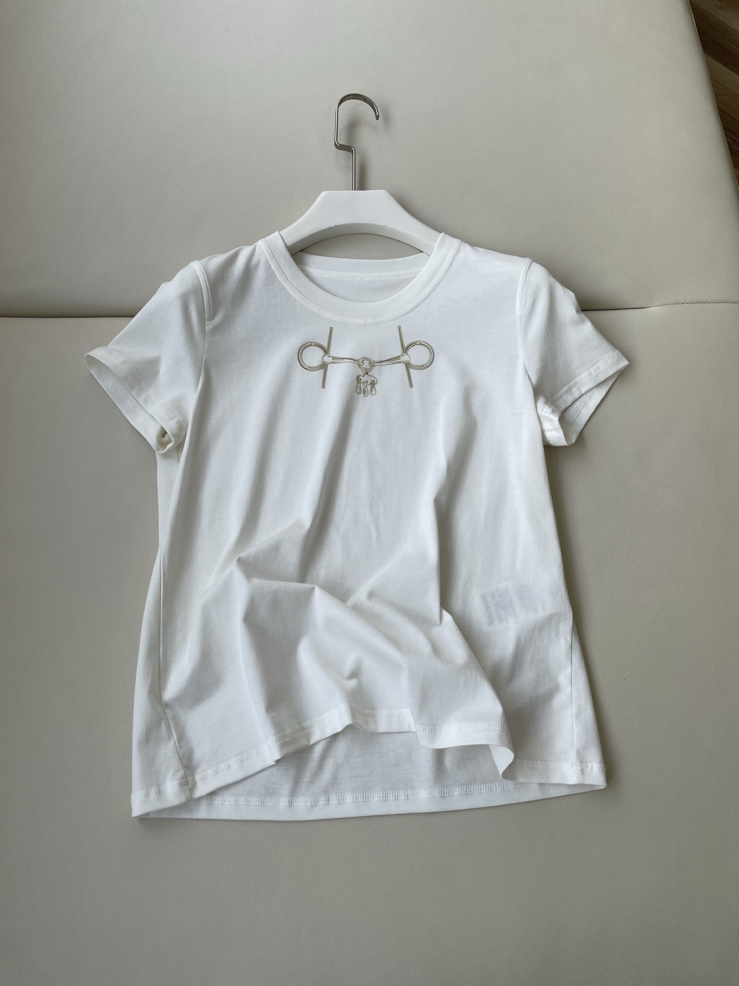 Filament Cotton Female Suit: Silk-like, Comfortable, and Versatile