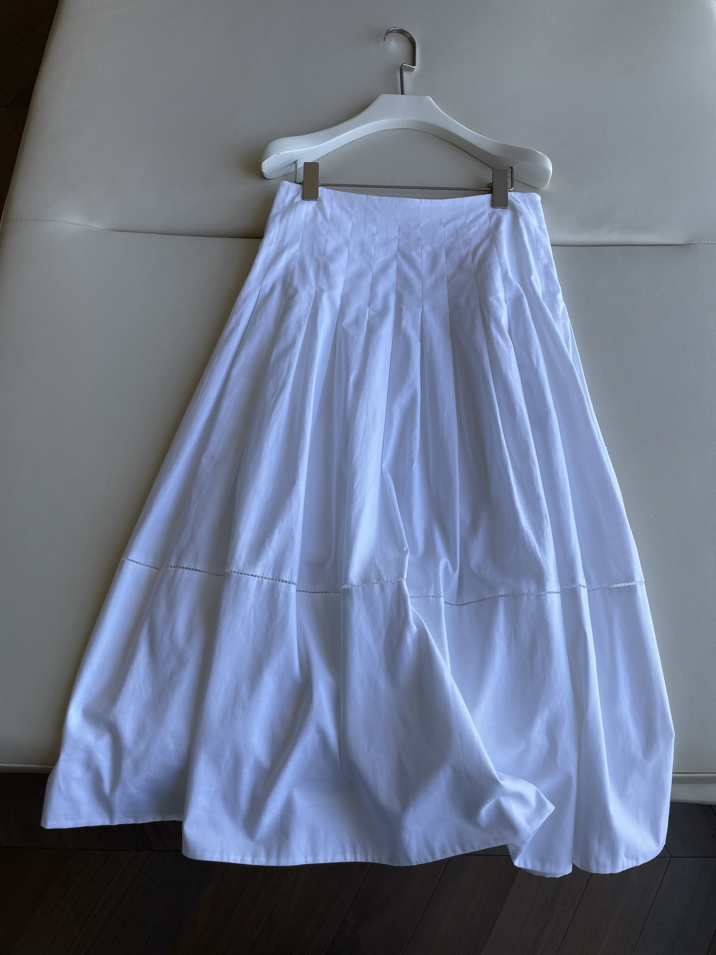 High-Quality Customized Cotton Suit with Unique Design and Breathable Fabric - 图片 1