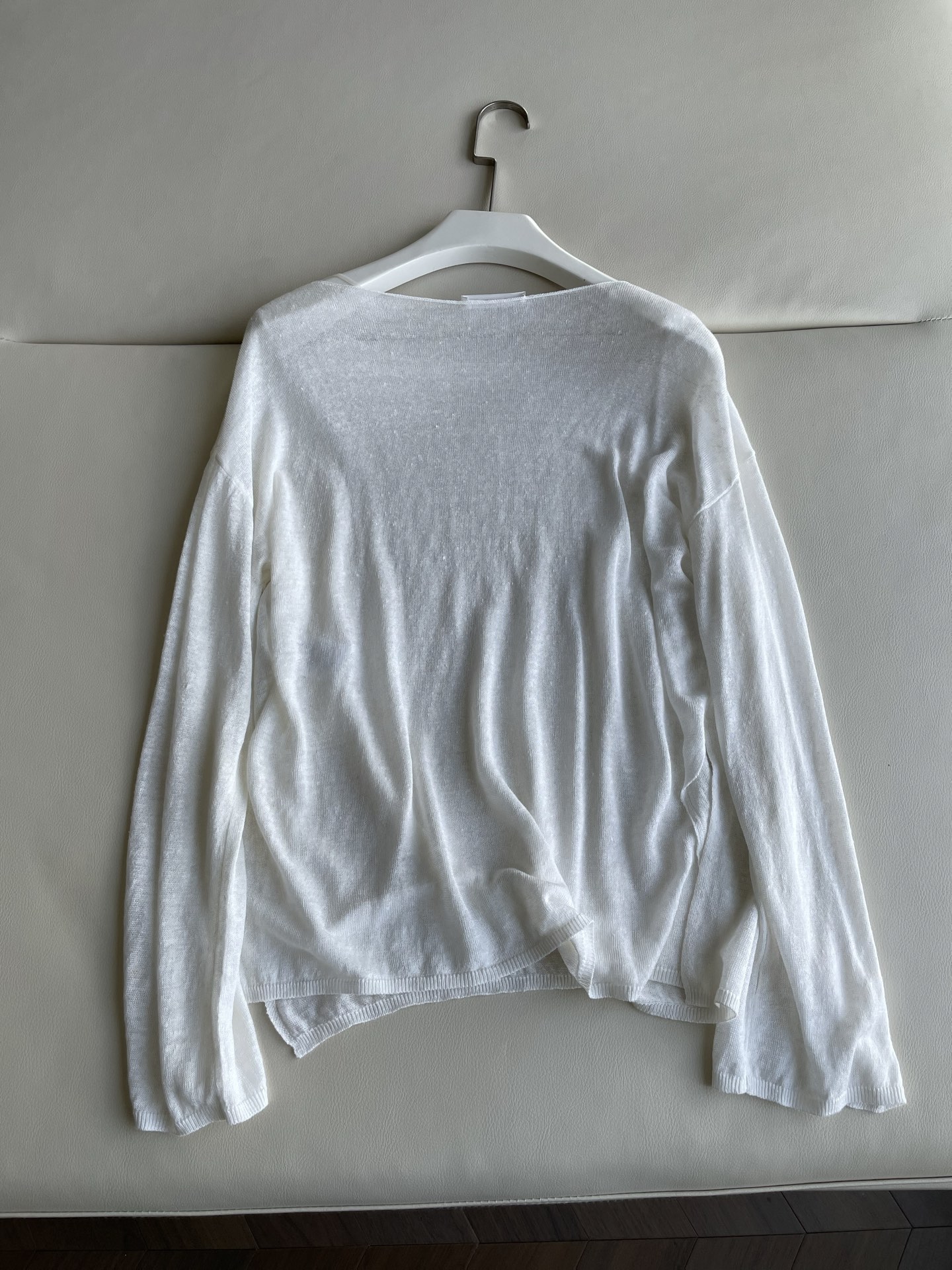 Therow’s Invincible Silk Shirt: Advanced Quality in Two Packs! - 图片 8