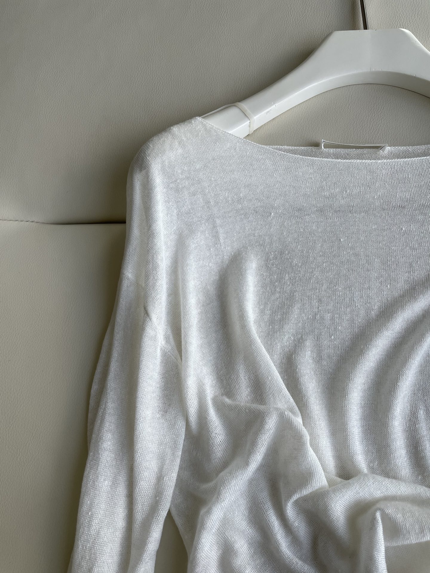 Therow’s Invincible Silk Shirt: Advanced Quality in Two Packs! - 图片 3