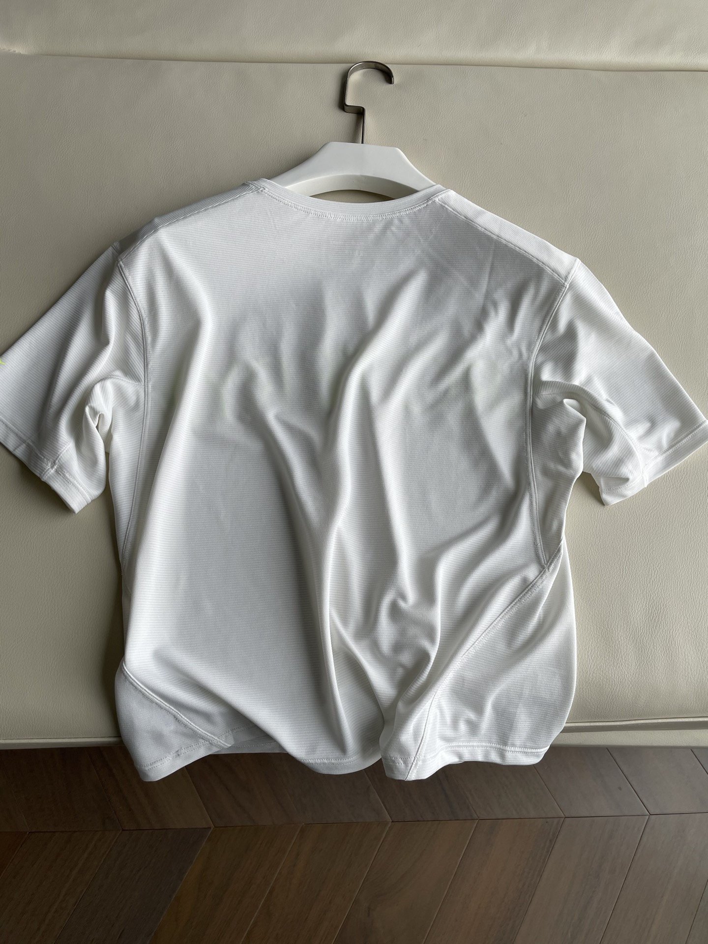 Arc'teryx Taema Crop Word SS Women's T-Shirt - Breathable, Quick-Dry, Charcoal Gray 10 i1747671729324 6017 0 8