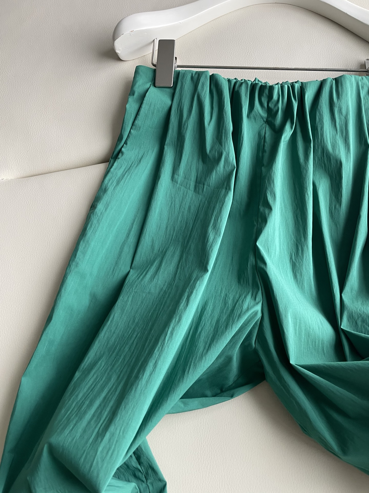 Jil Japanese Fabric Paper Pants Suit: Light, Cozy, and Versatile - 图片 3