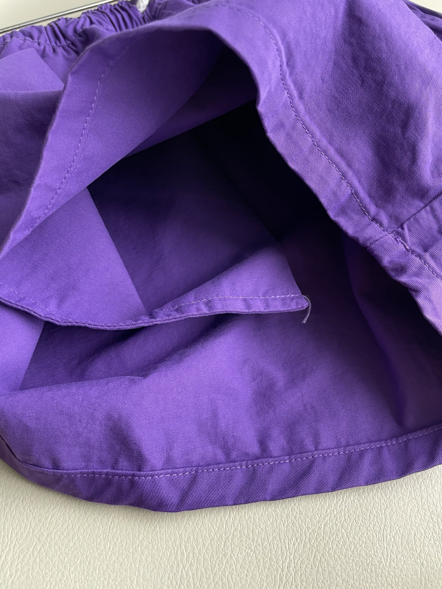 Ralph Lauren’s Dynamic Single Female Suit with Cleanfit for Summer - 图片 5